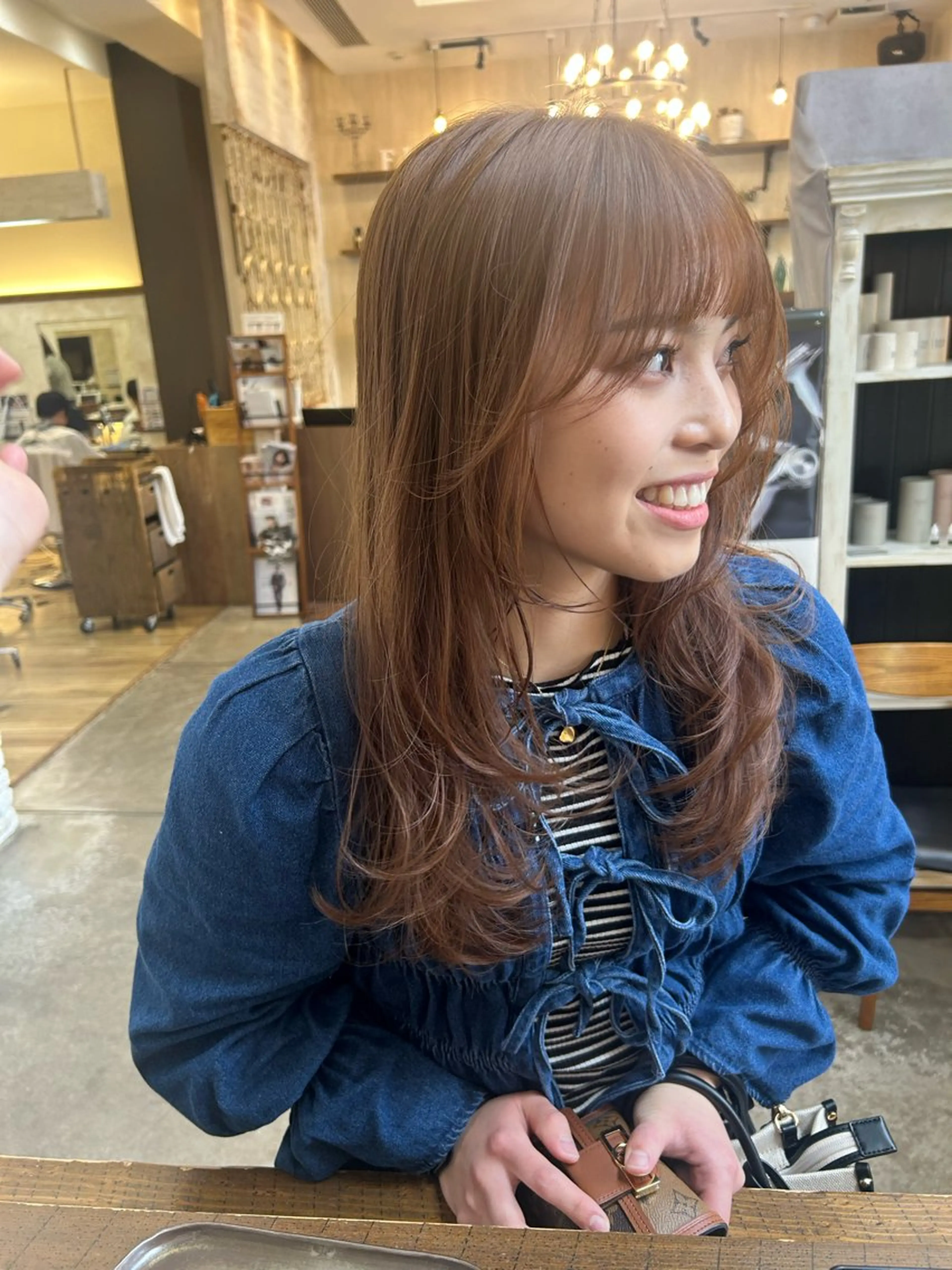 ロング レイヤーカット ume /YUEのヘアスタイル