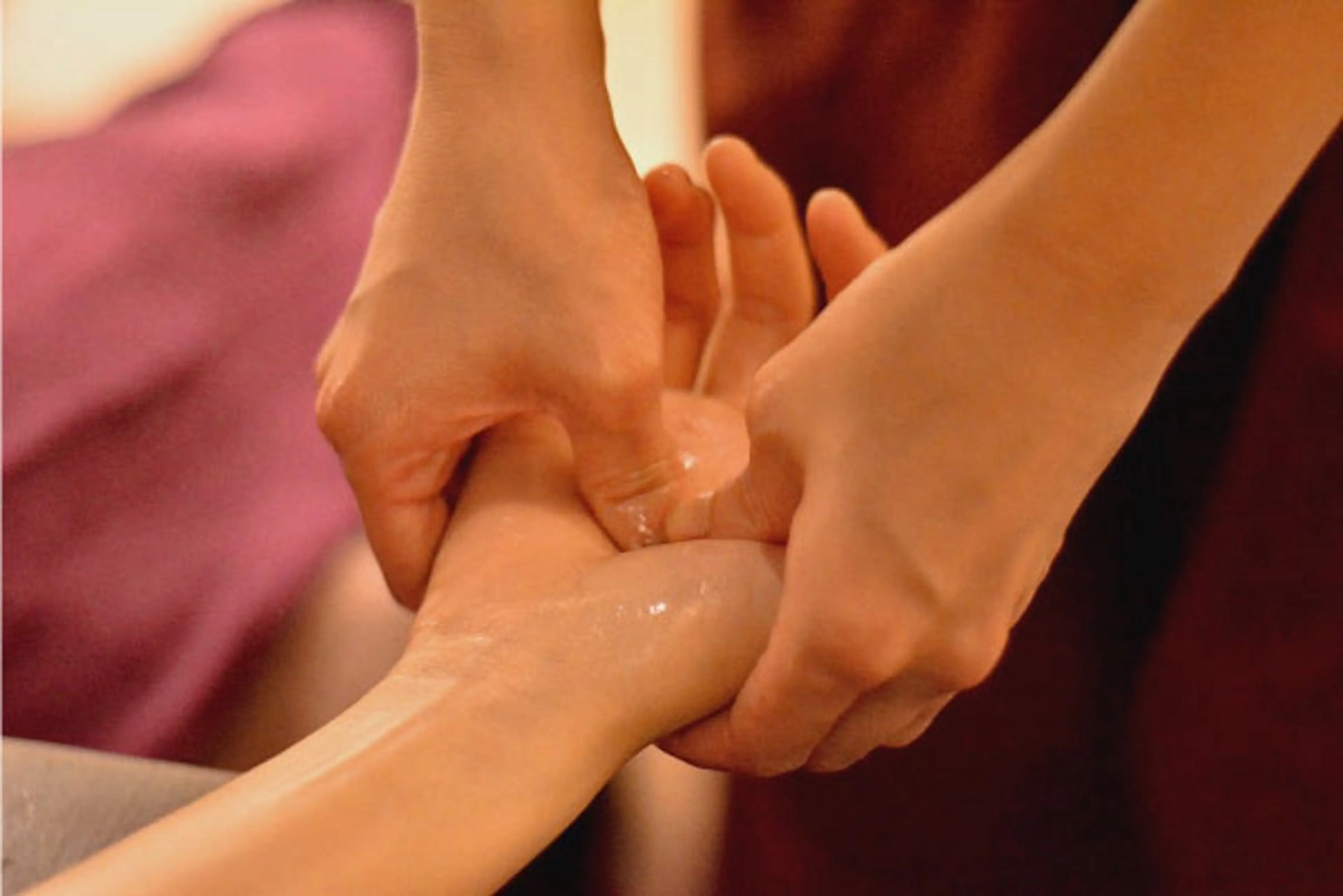 ハンドマッサージの写真