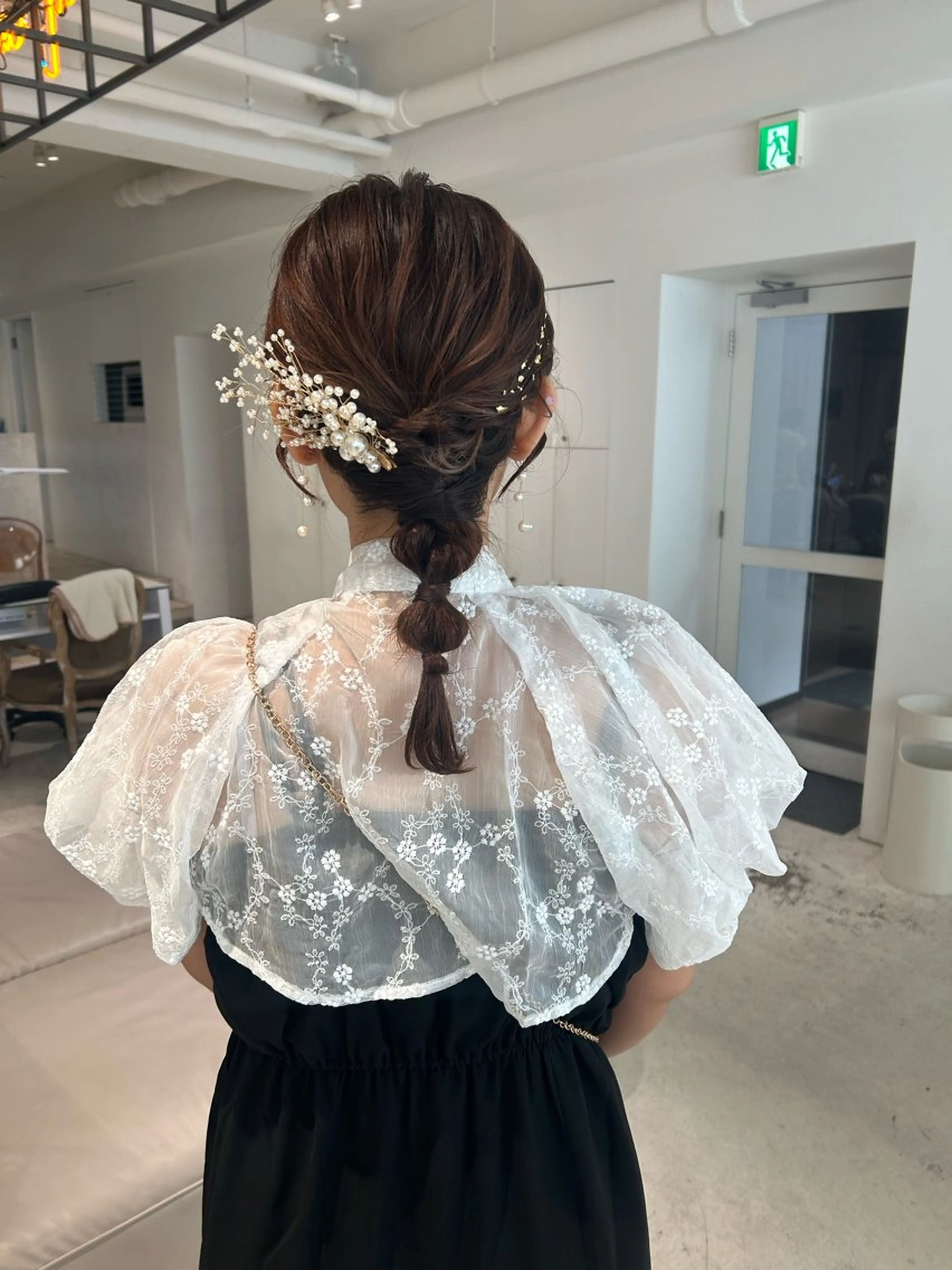 ミディアム ヘアアレンジ ヘアセット 透明感カラー🫧 nanohaのヘアスタイル