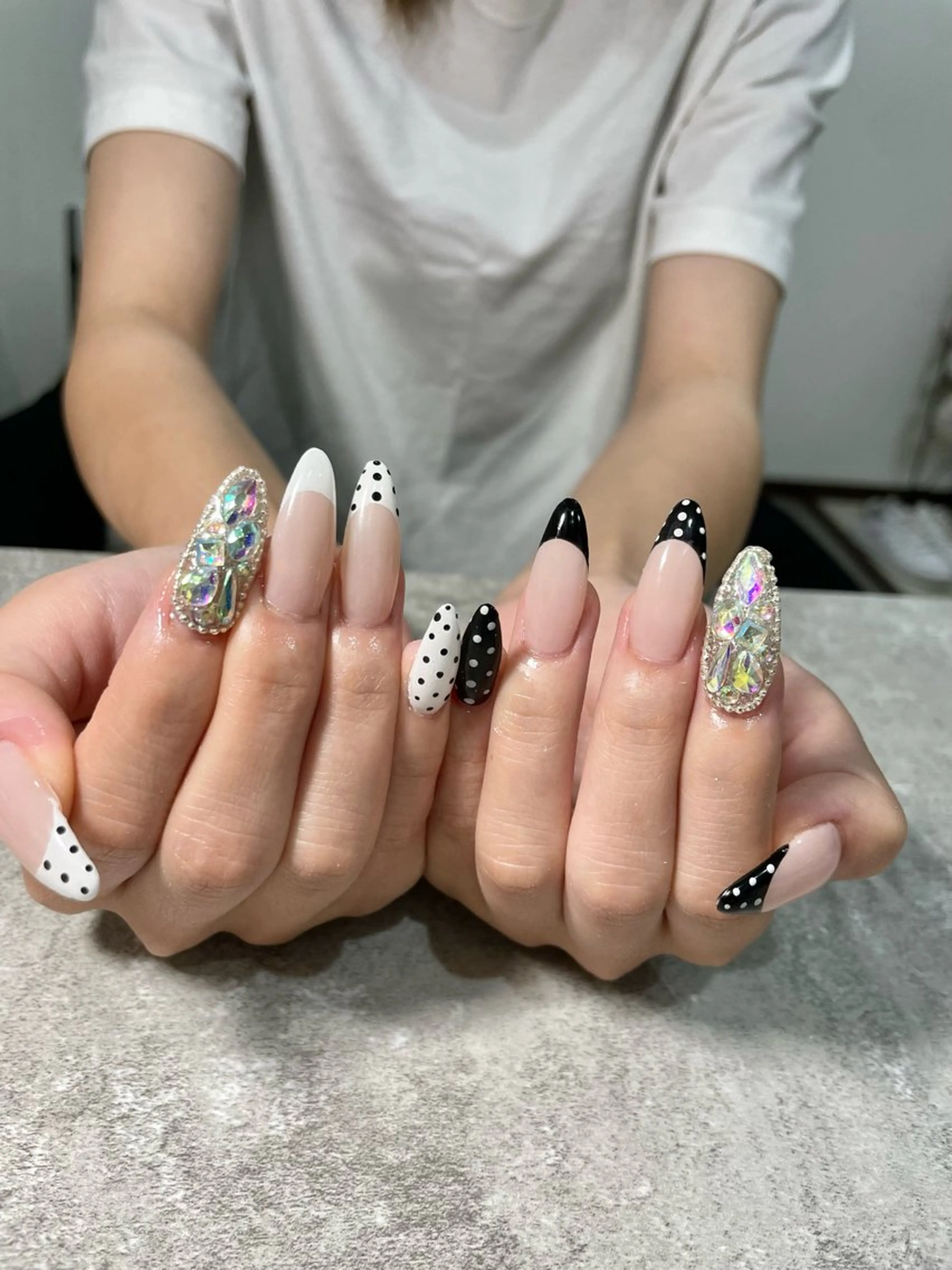 ネイル 長さ出し 持ち込み Raviliss ♡のネイルデザイン