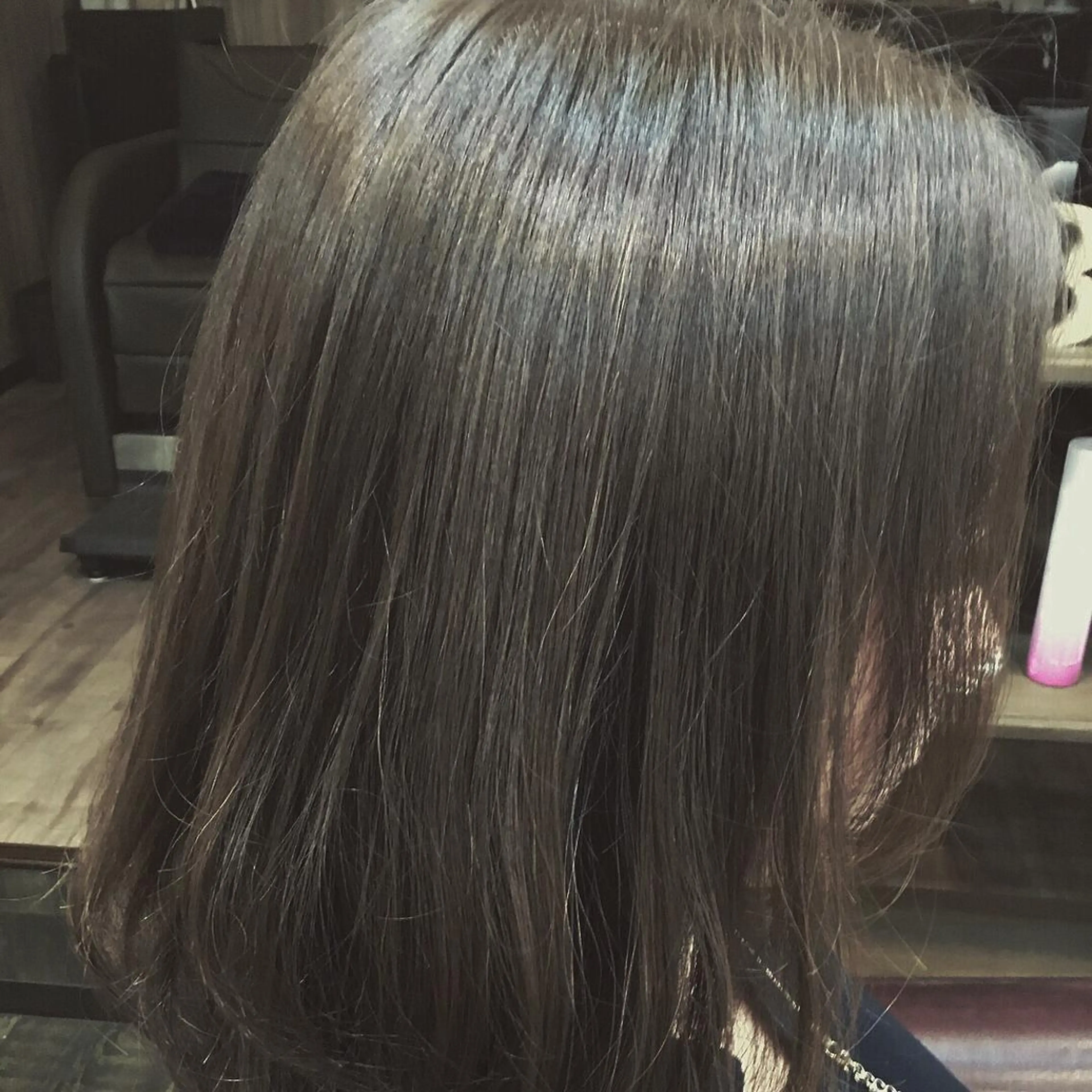 セミロング カラー 金崎 新吾のヘアスタイル