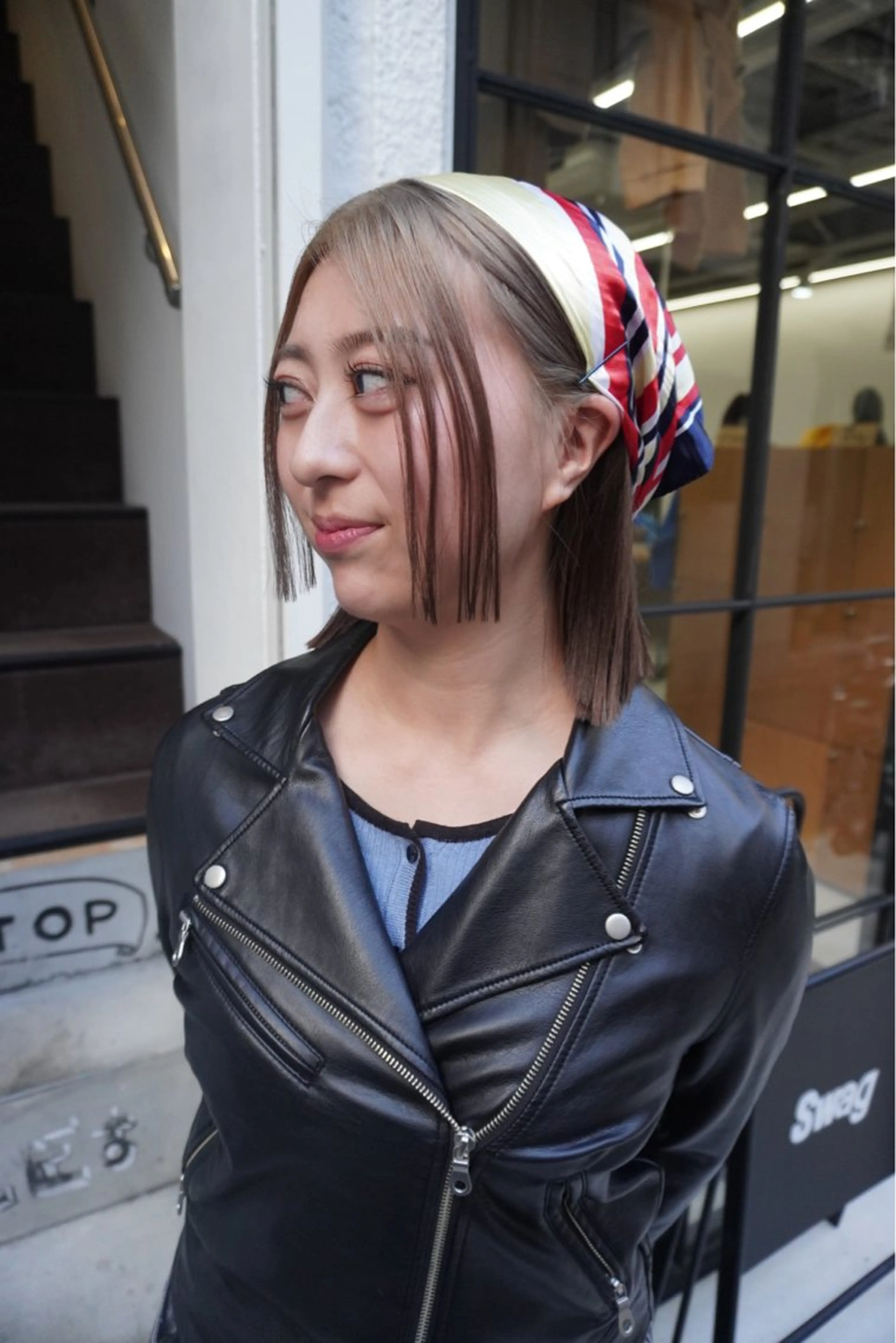 ショート カラー パーマ ヘアアレンジ 髪と音処　マトぺ所属・デザインカラー/ボブ ブリーチカラー/ユリのヘアスタイル