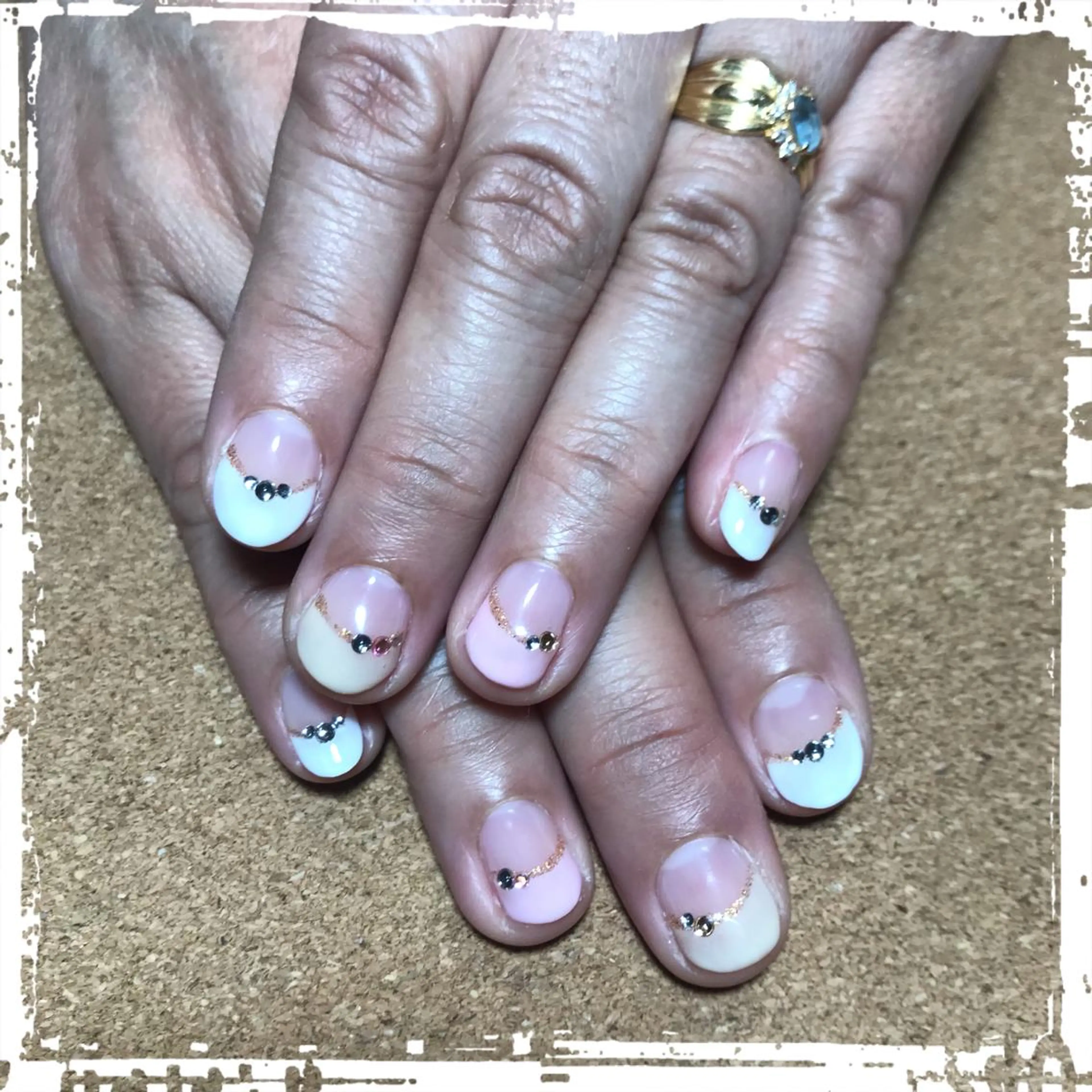 ネイル ECLAT エクラ所属・寺山 千鶴のネイルデザイン