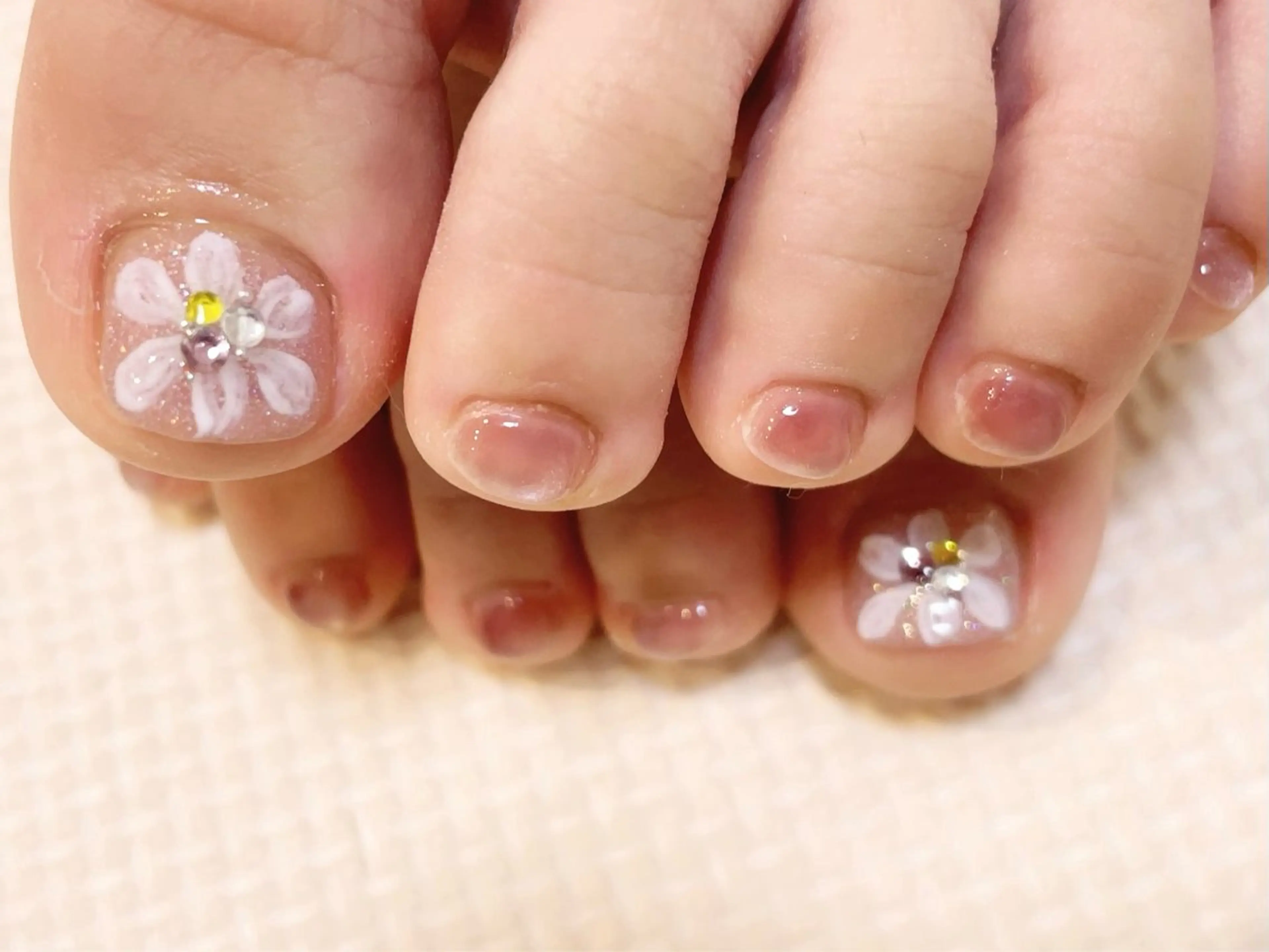 ネイル manis .のネイルデザイン