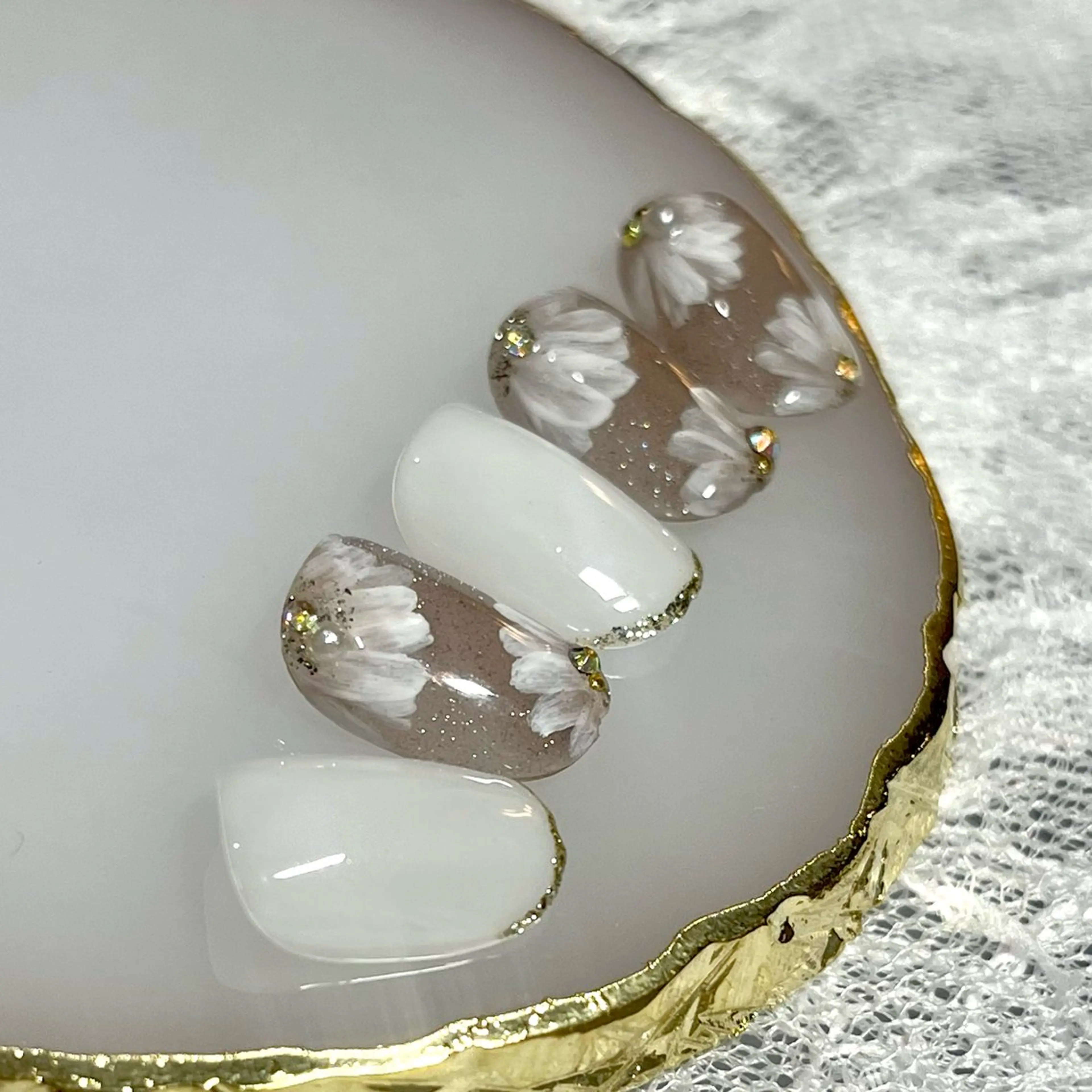 ネイル ハンドネイル Kodebu Usagi Nail所属・Yuko Kanamedaのネイルデザイン