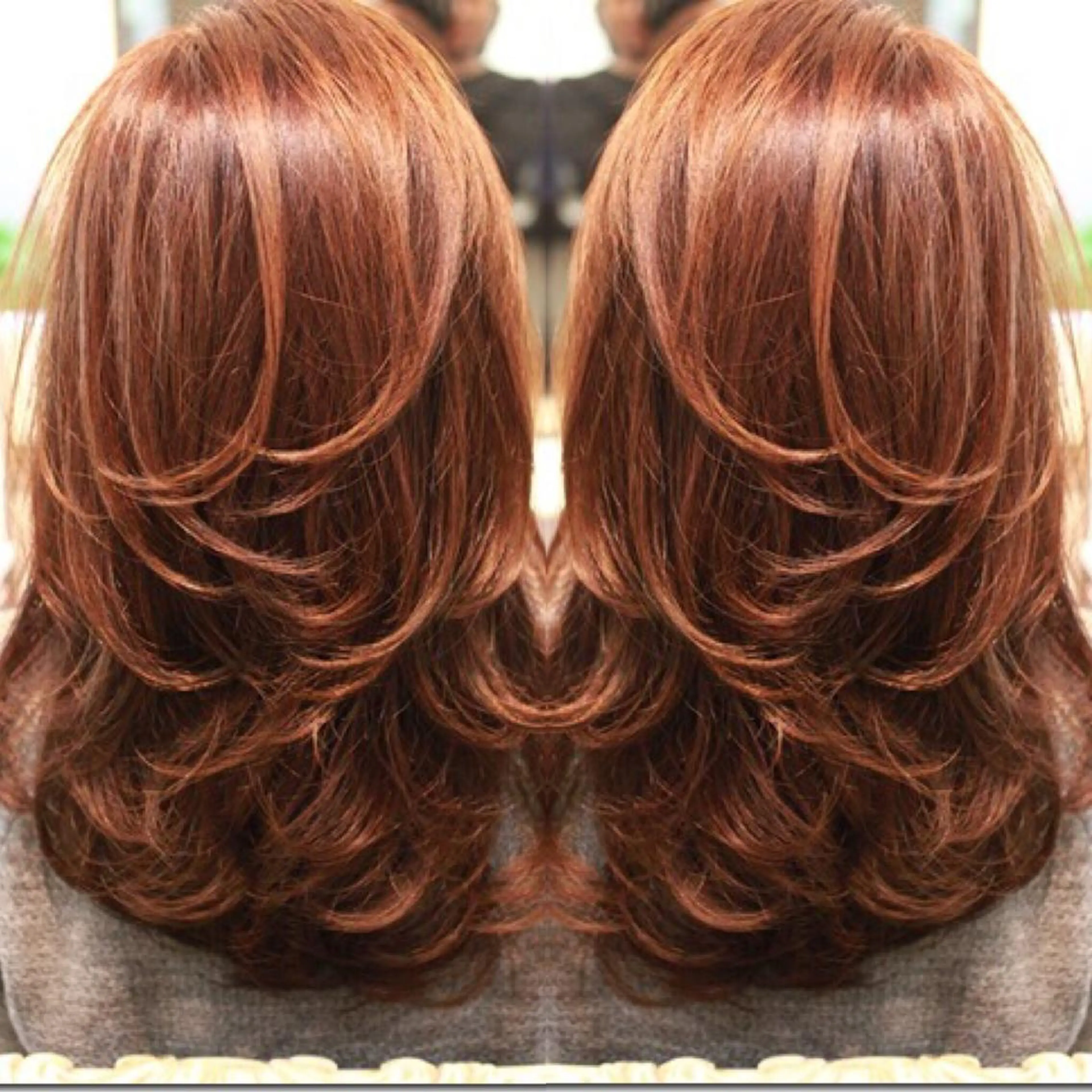 セミロング カラー Mariana/ 鶴原-ハイライトのヘアスタイル