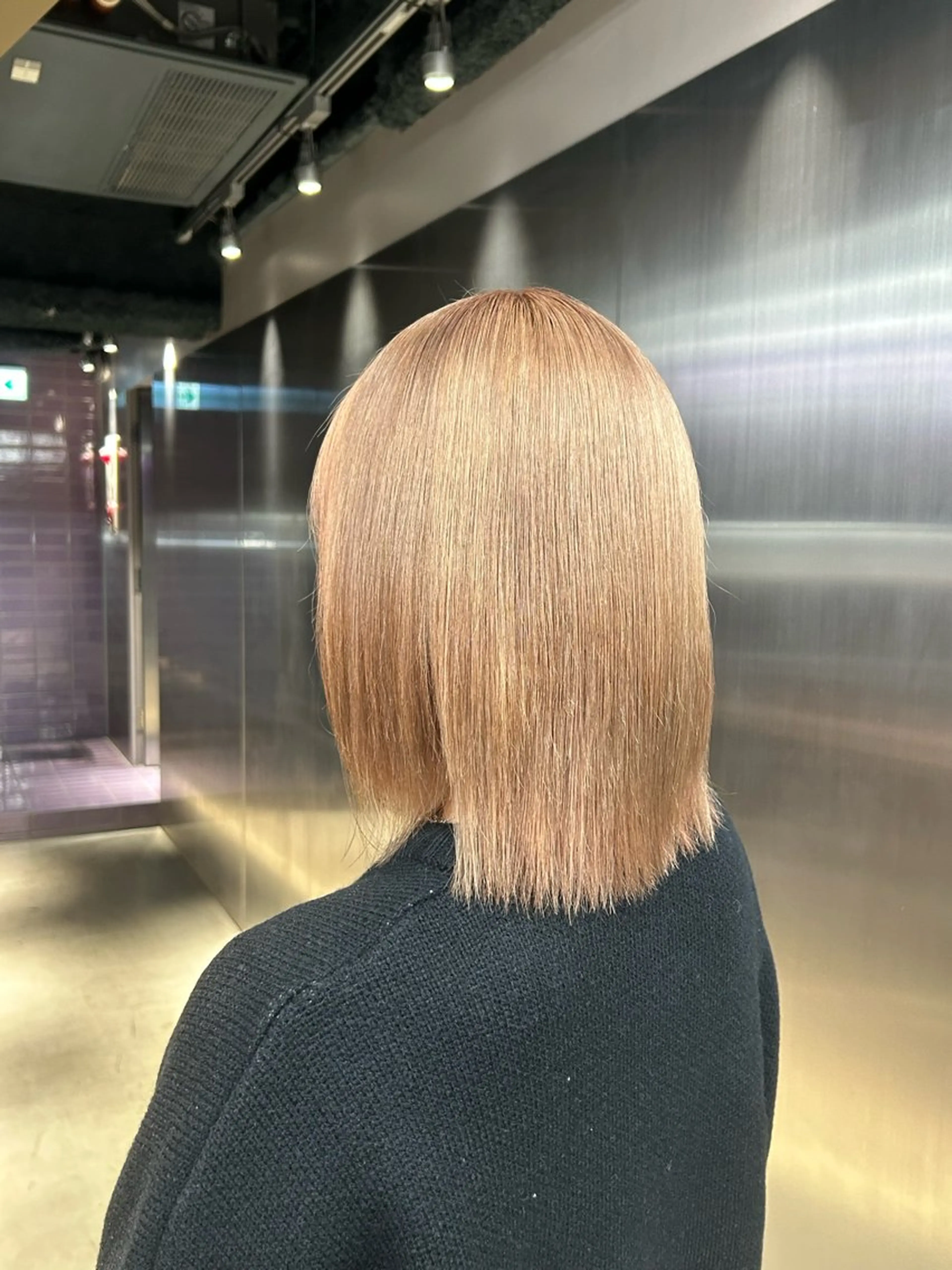 カラー ブリーチ ヘアカラー PELE Nagomiのヘアスタイル