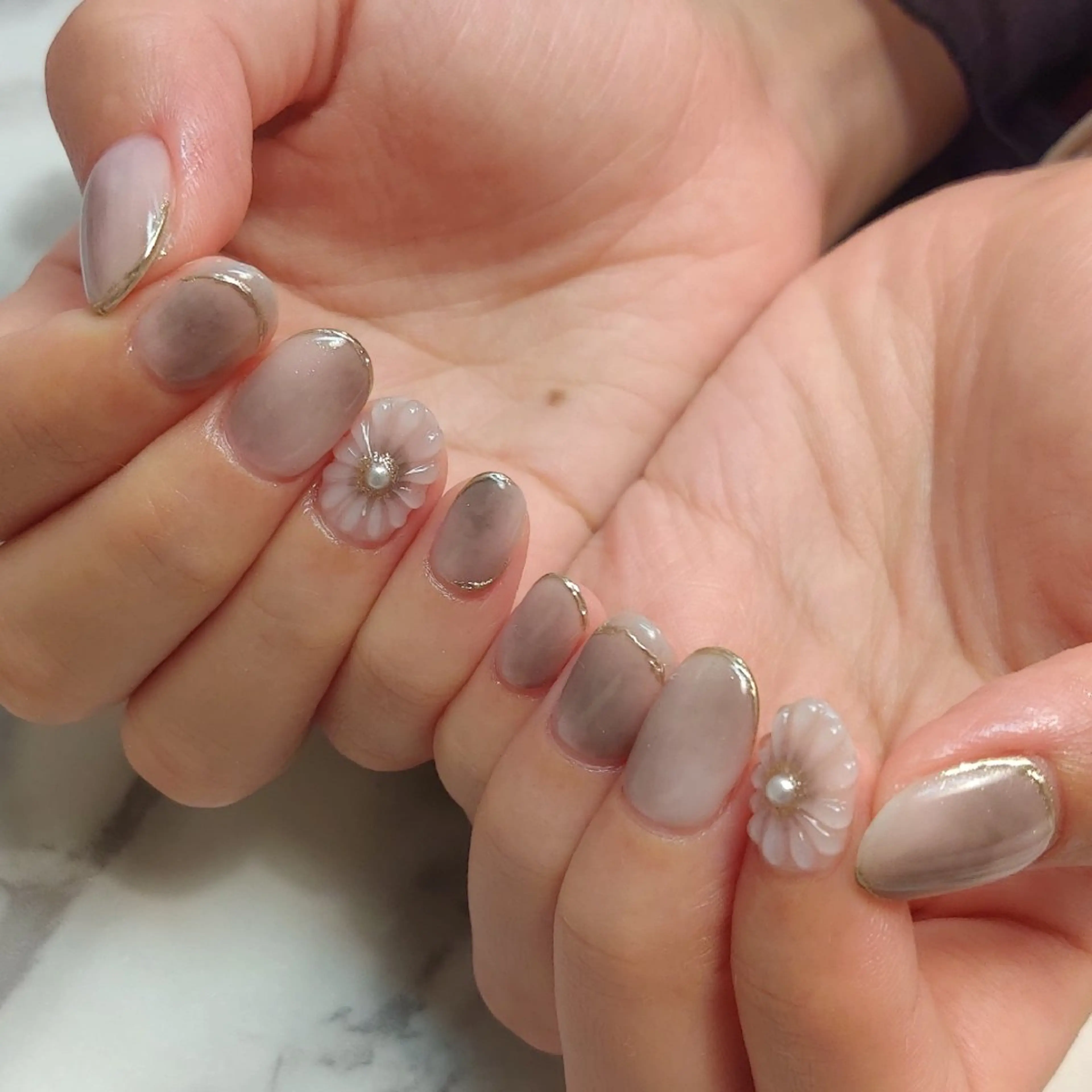 ネイル フラワーネイル ぷっくりネイル ジェヌインネイル 河内のネイルデザイン