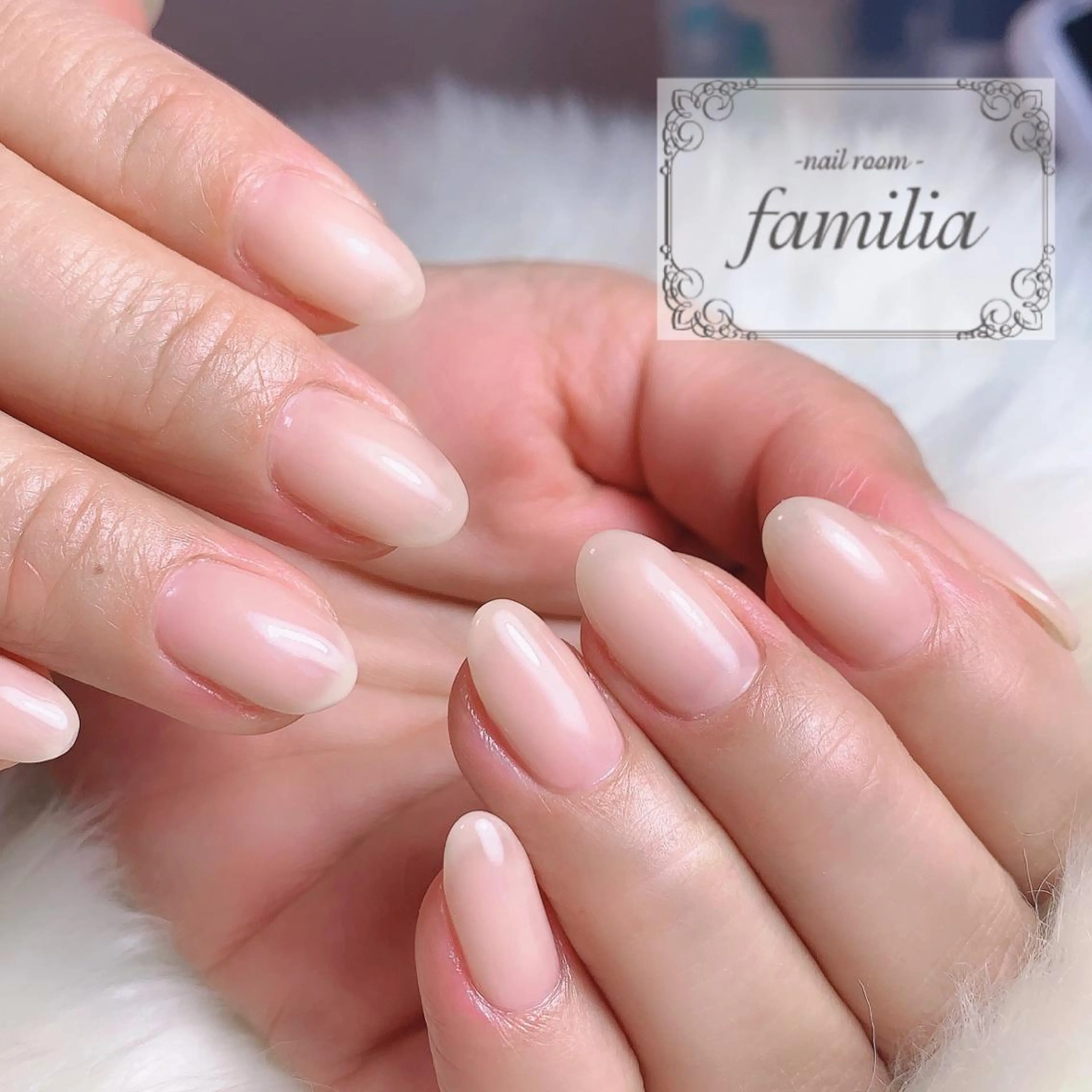 ネイル -nailroom- familiaのネイルデザイン