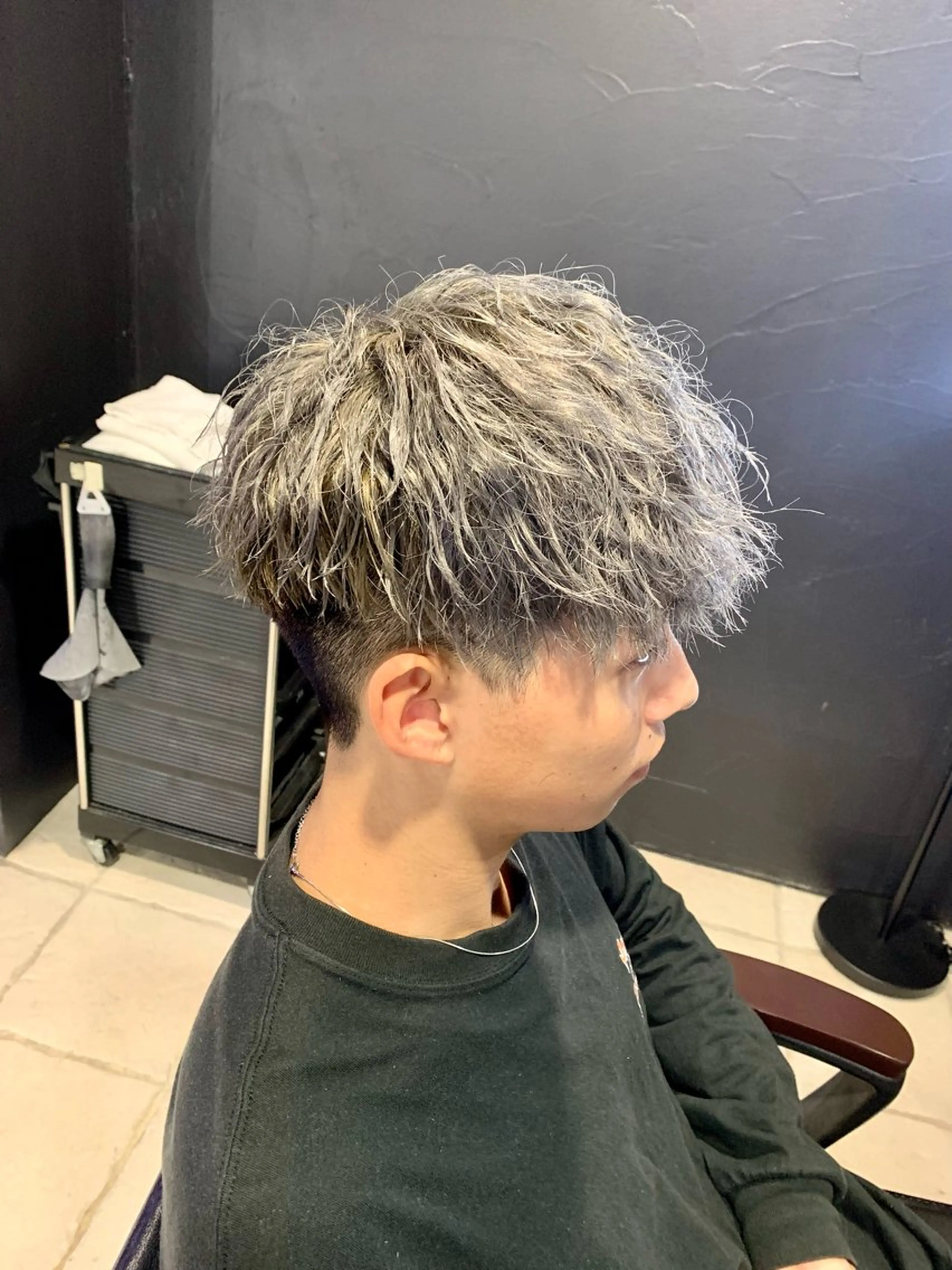 ショート メンズ カット ヘアカラー パーマ メンズパーマ/難波/ 心斎橋　室園亮佑のヘアスタイル