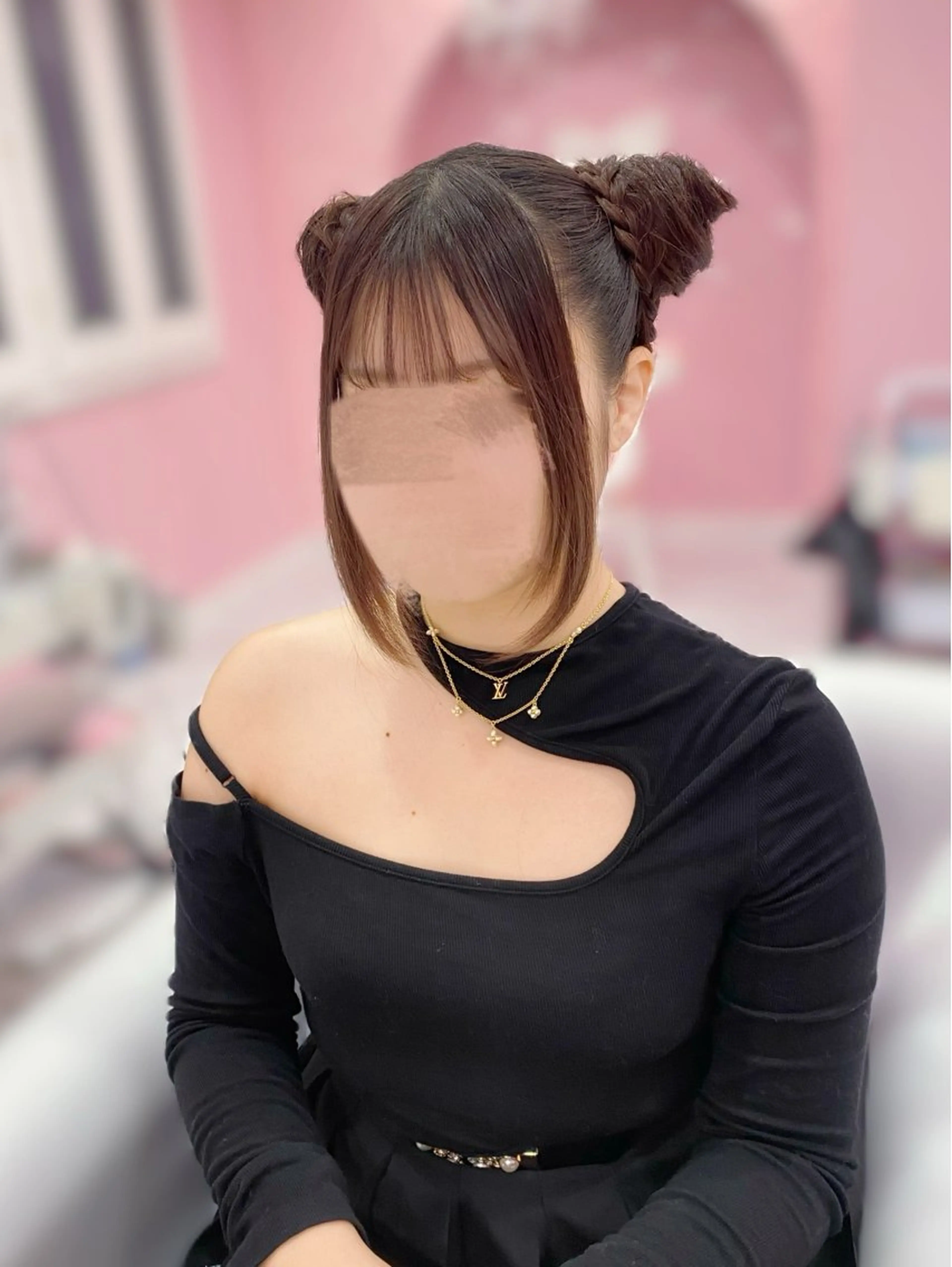 ロング ヘアアレンジ お団子ヘア ヘアセット Set Salon Mémoire by miuprierre所属・推し活🪄🩷 川上 佳奈のヘアスタイル