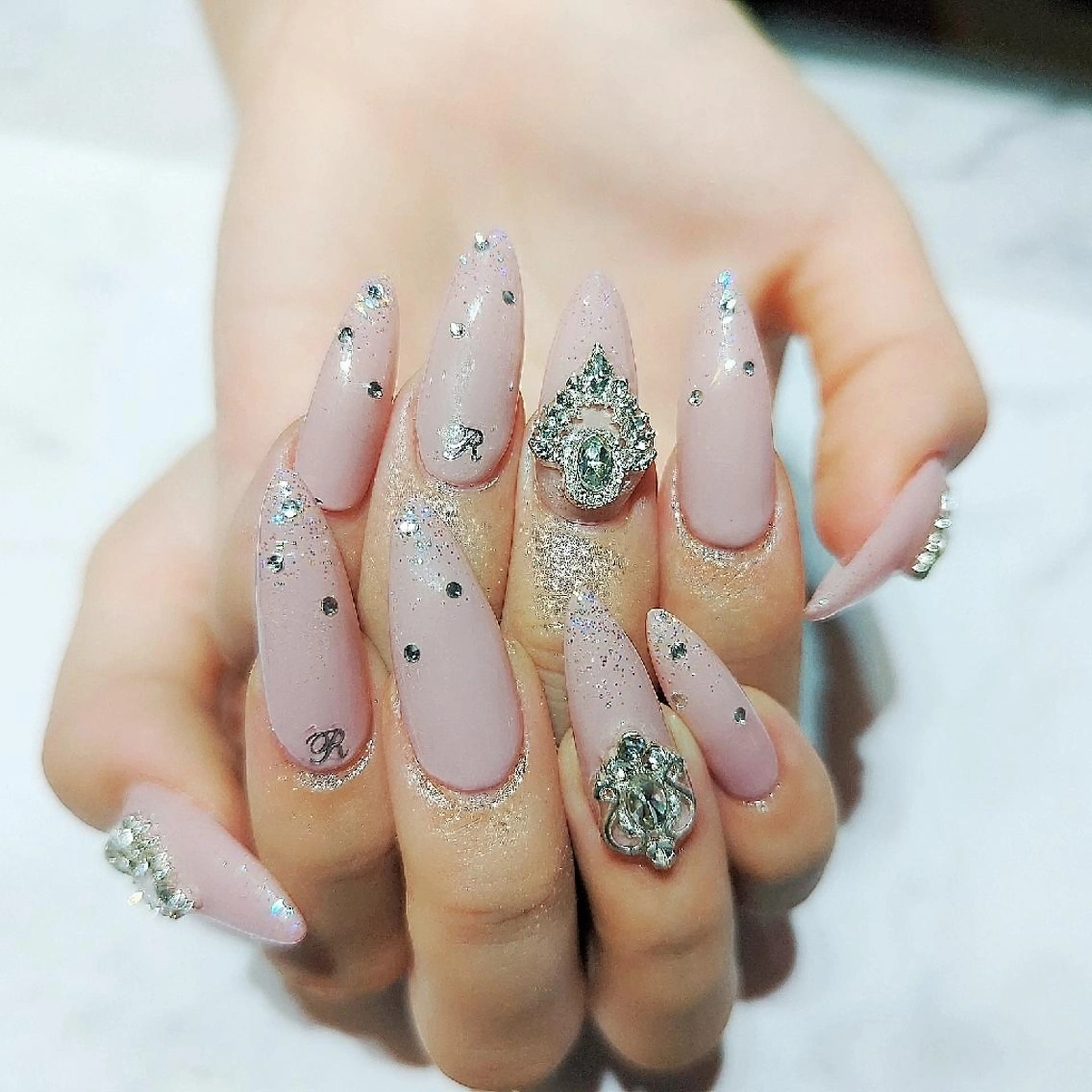 ネイル ハンドネイル あ きのネイルデザイン