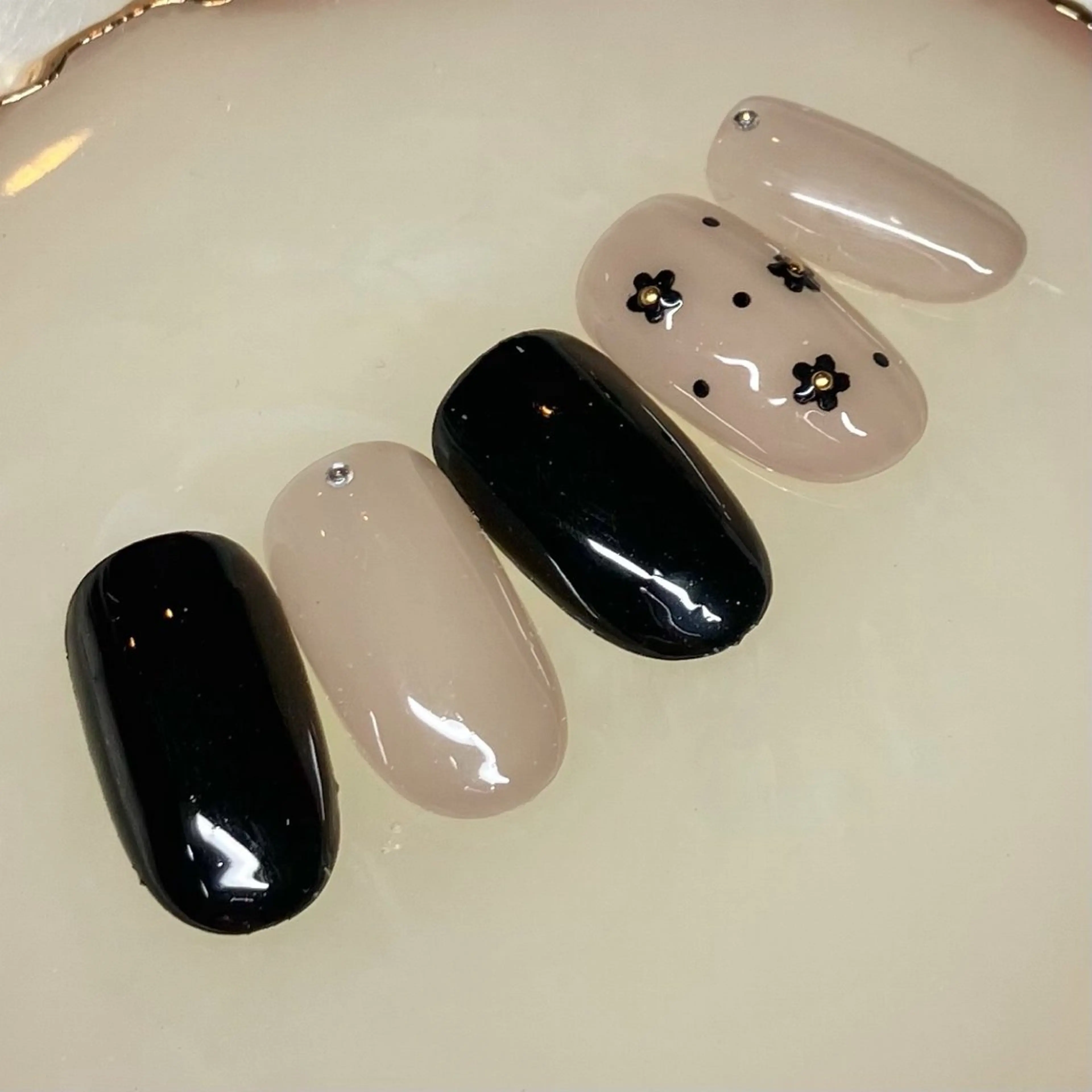 ネイル Ron's nail 仙田のネイルデザイン