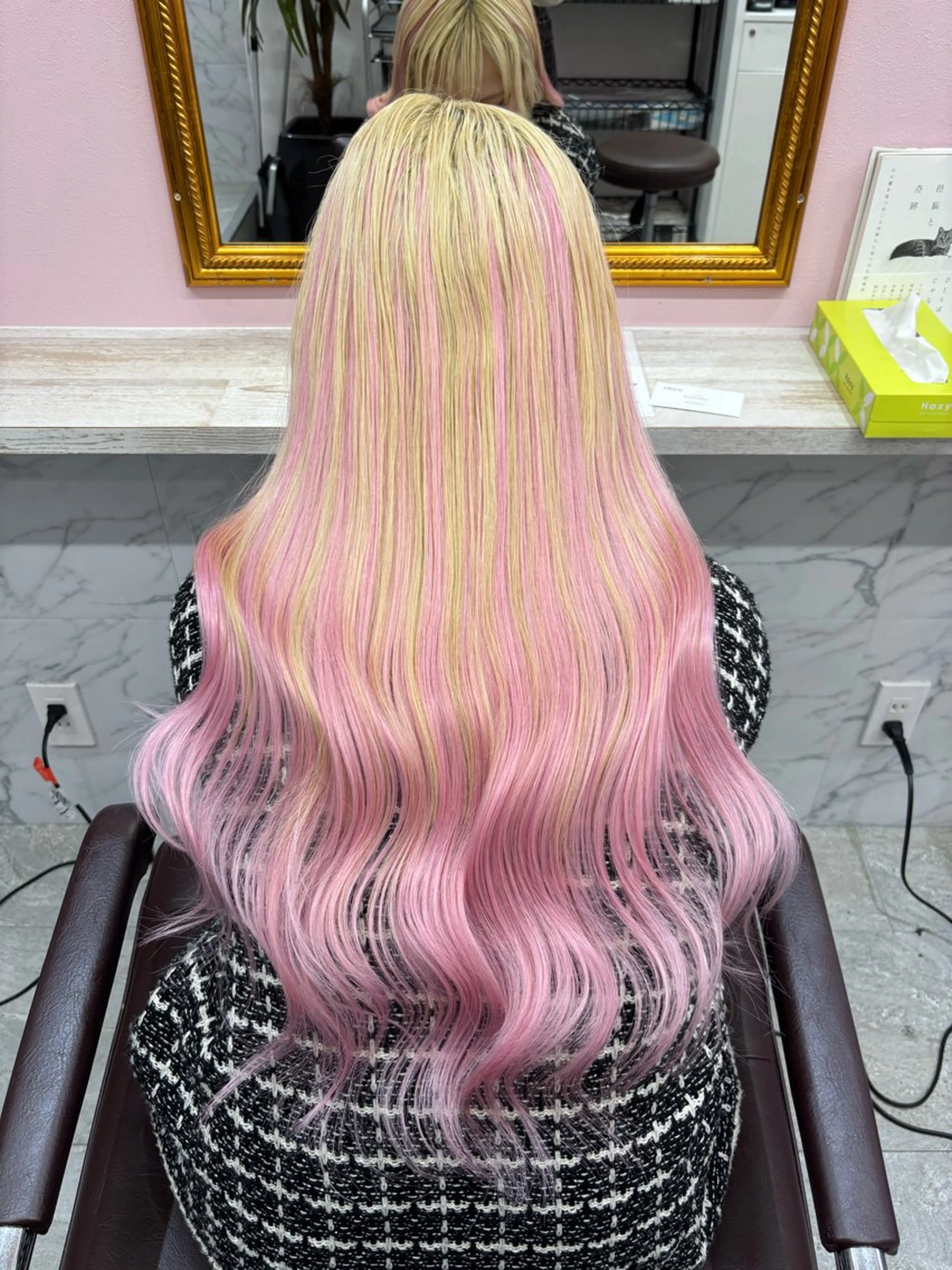 ロング レイヤーカット エクステ PREss Natsumiのヘアスタイル