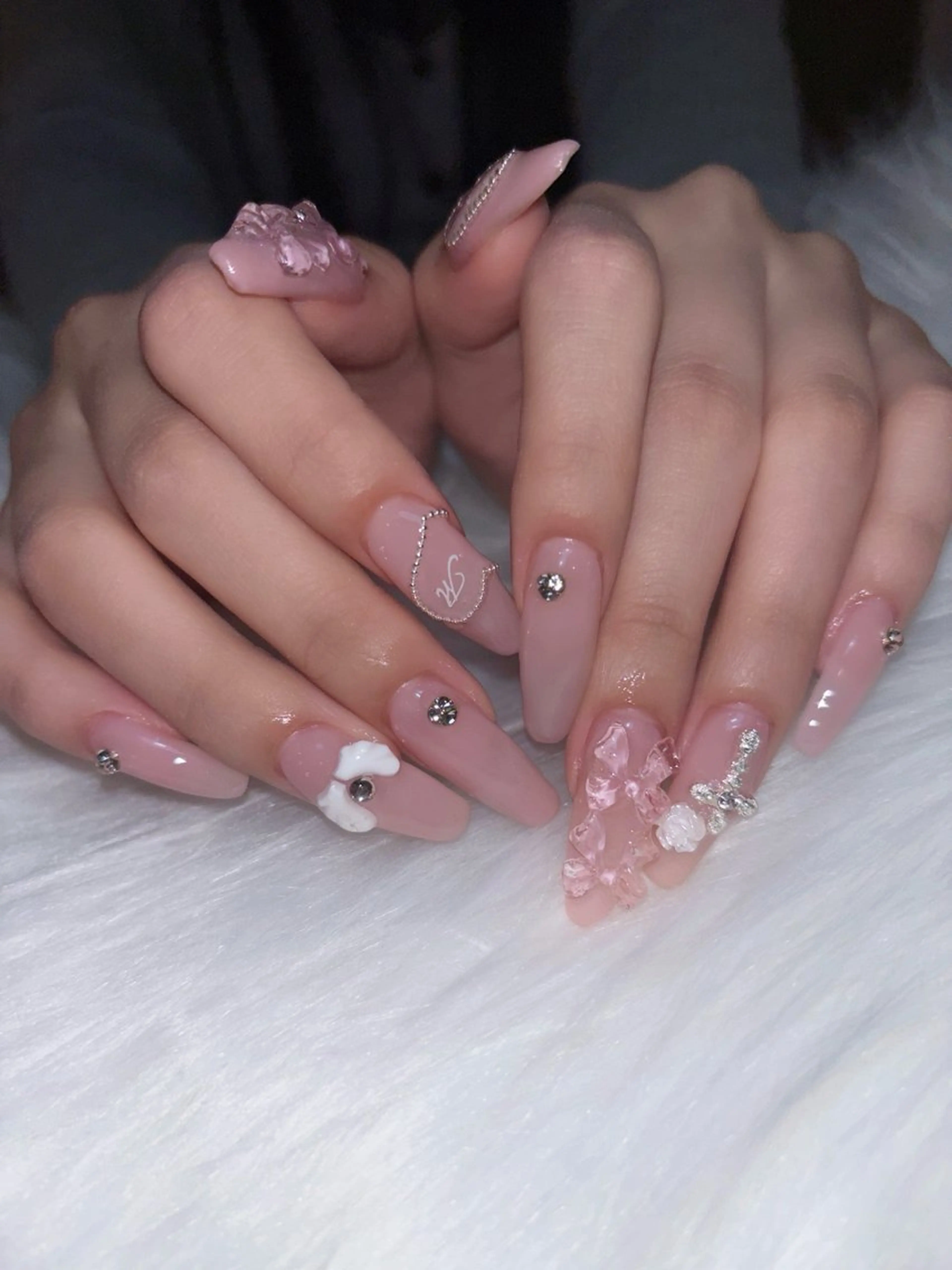 ネイル 名古屋ワンホンネイル 沙理亜のネイルデザイン