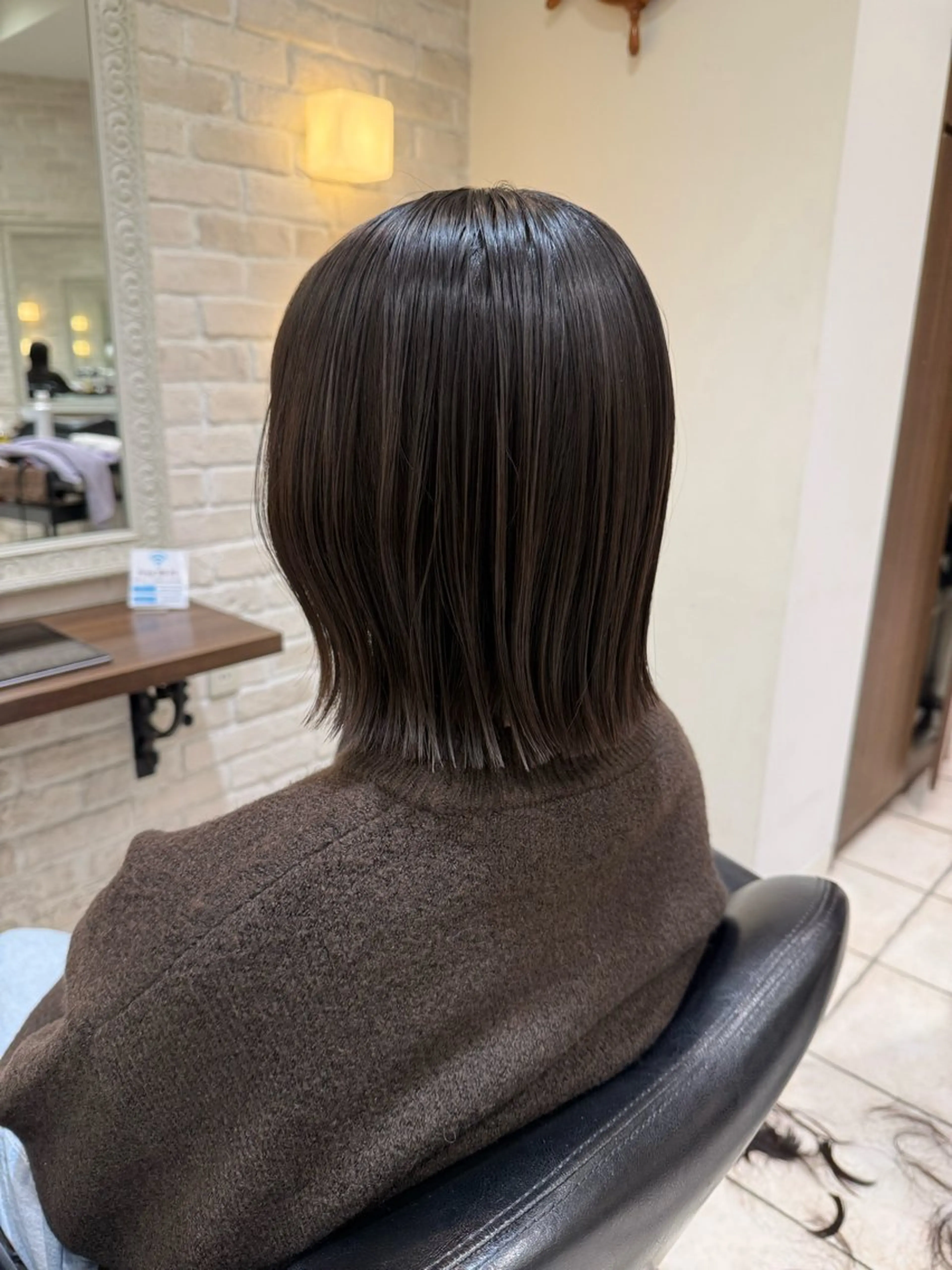 ミディアム ボブレイヤー ボブ 韓国風ヘア レイヤーカット 🩵RIKO🩵 透明感カラー🫧のヘアスタイル