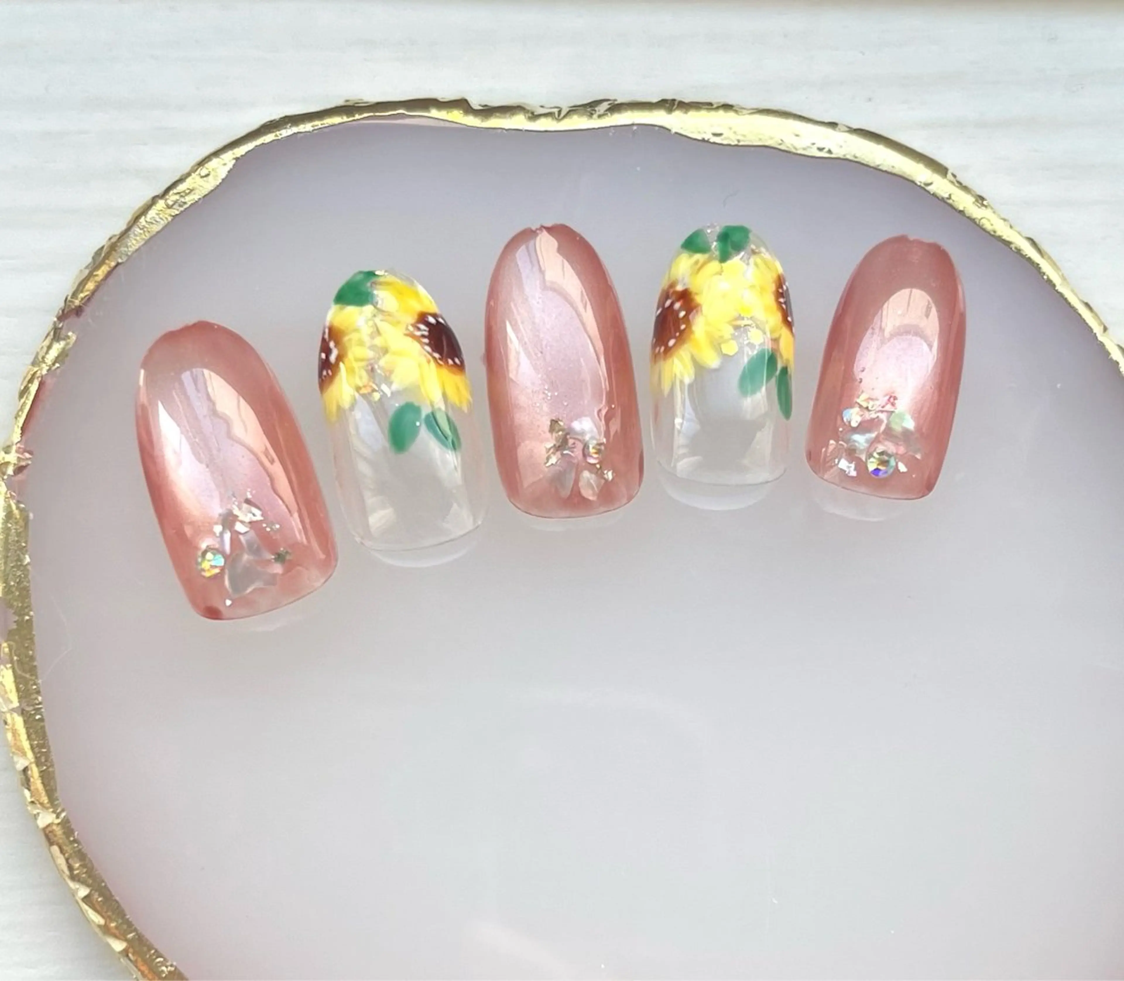 ネイル ハンドネイル 島田 亜紀のネイルデザイン