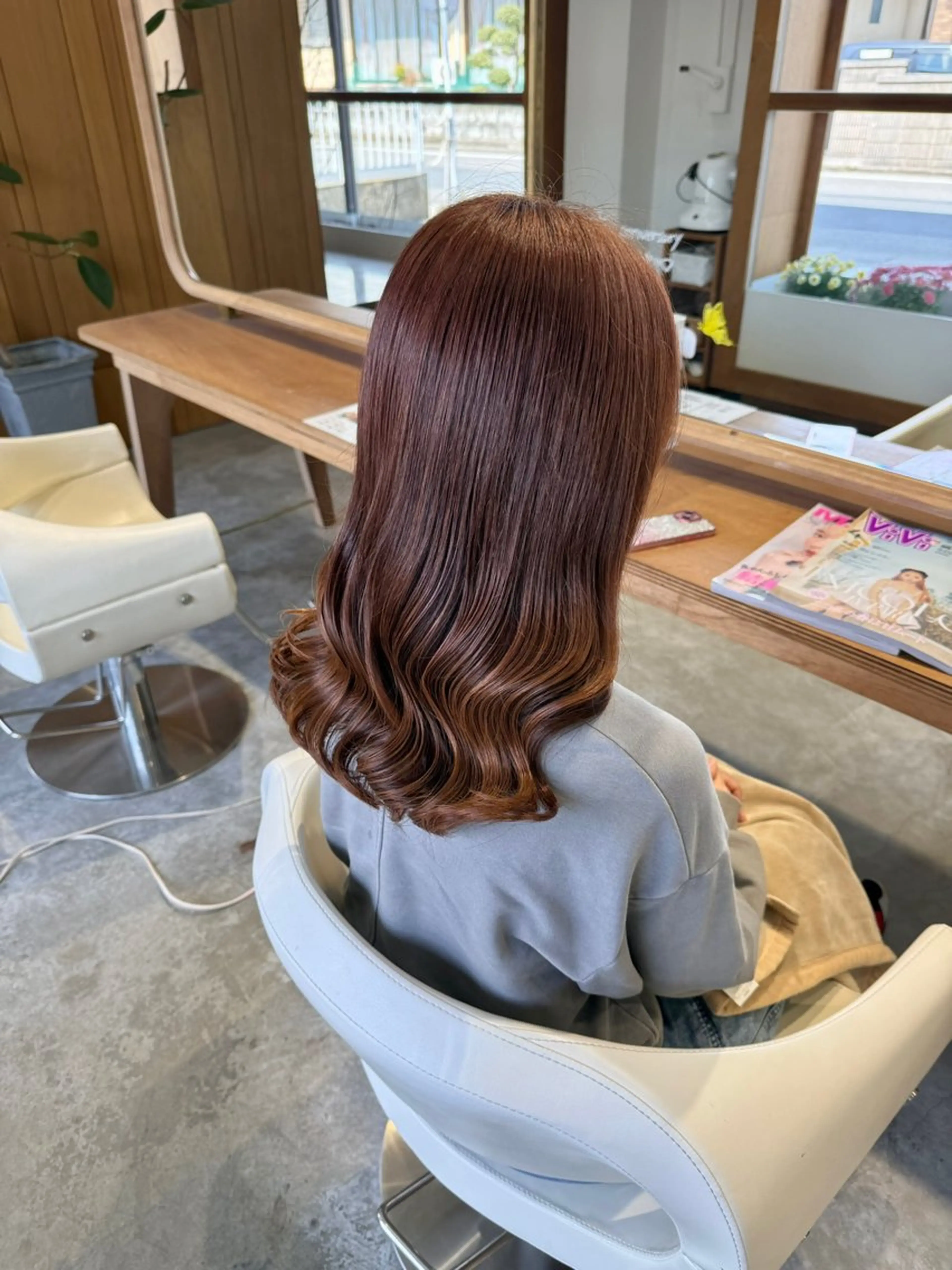 ミディアム カット ヘアカラー フラム所属・WATANABE MISAKIのヘアスタイル