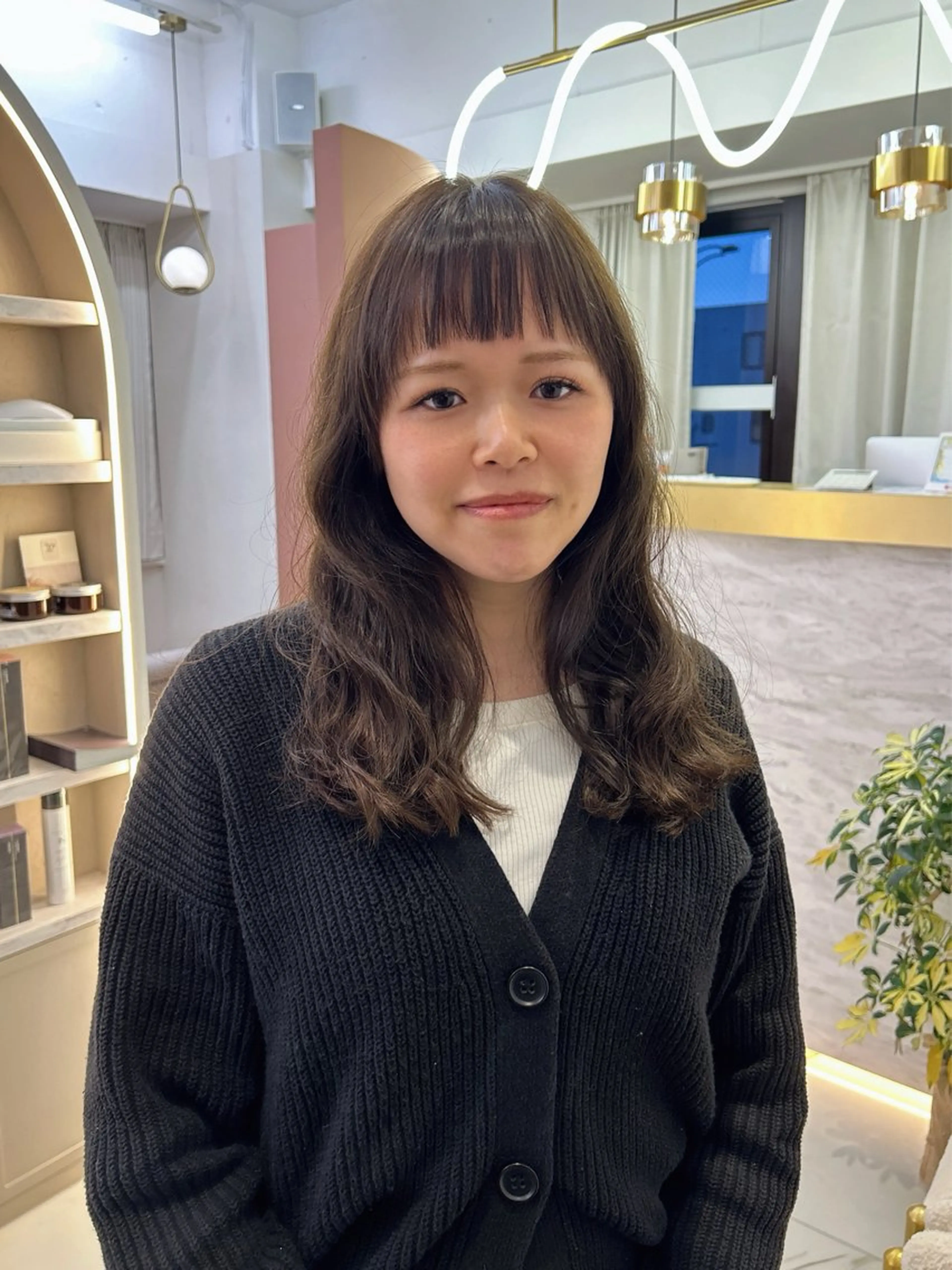 セミロング カラー カット ヘアカラー トリートメント 佐合 梨花 / ｅａｕ〈オー〉のヘアスタイル