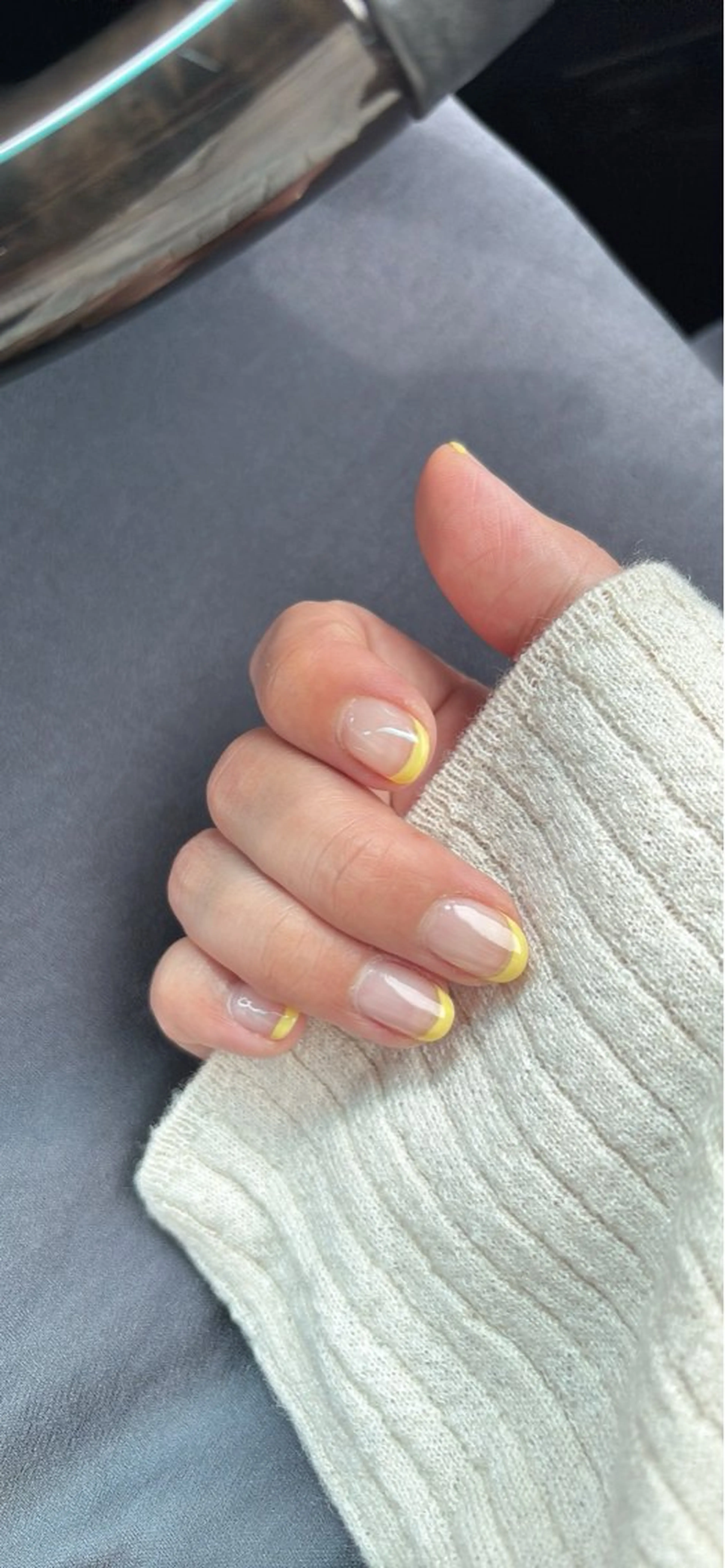 フレンチネイル【ケア・オフ込み】の写真