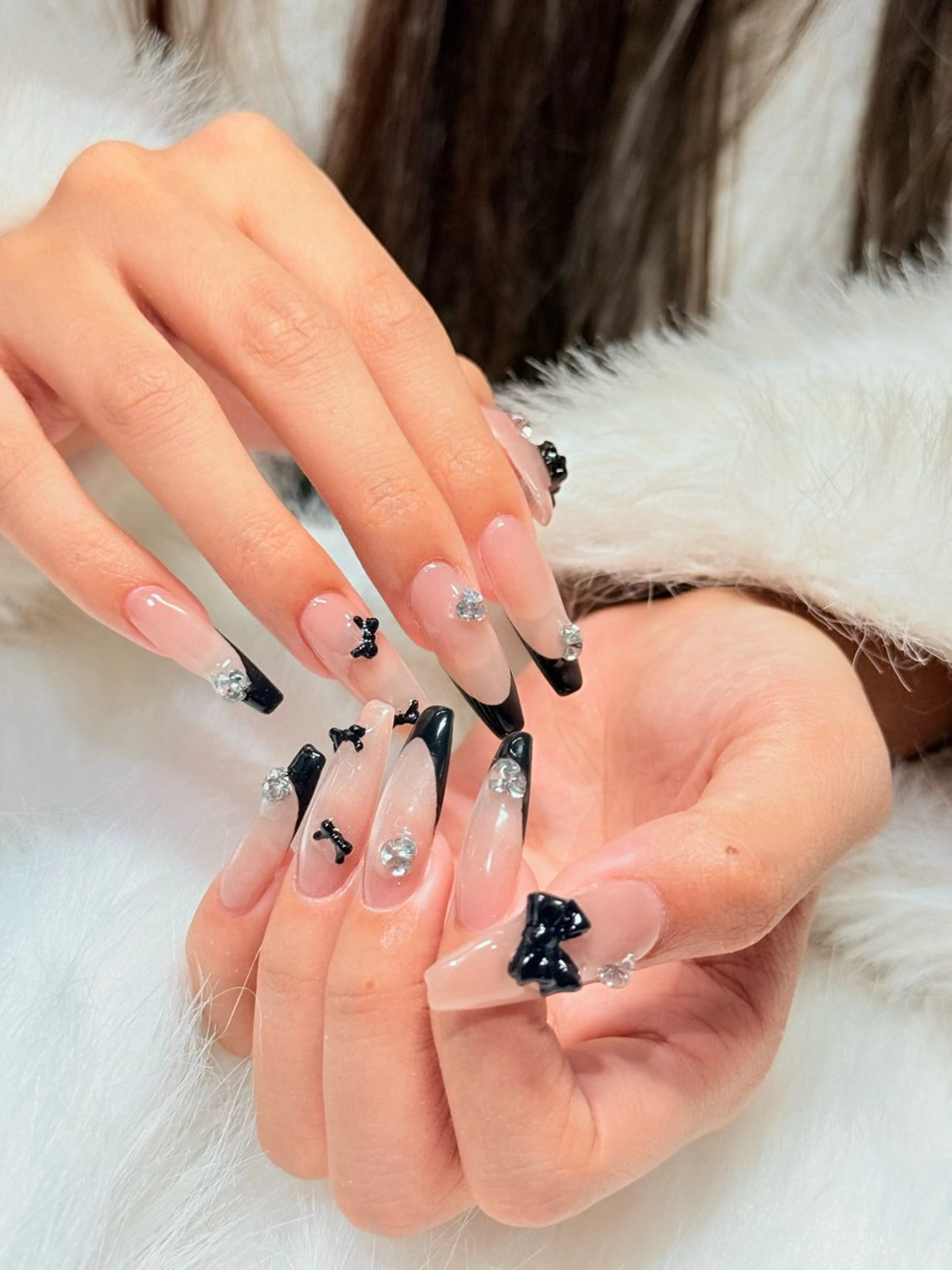 ネイル フレンチネイル ハンドネイル WOLTOKYO渋谷 yunaのネイルデザイン