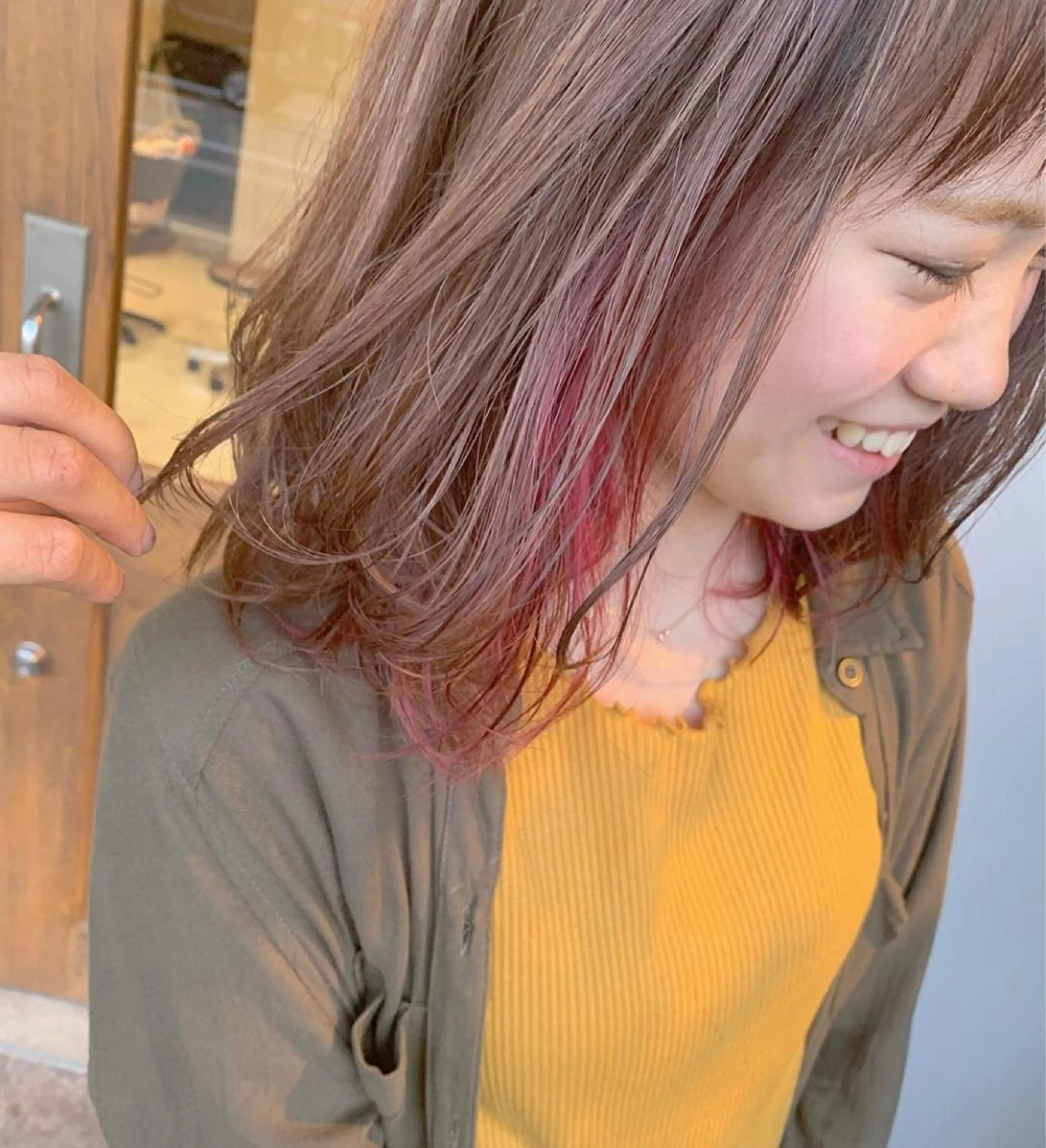 セミロング カラー ヘアアレンジ glad hairのヘアスタイル