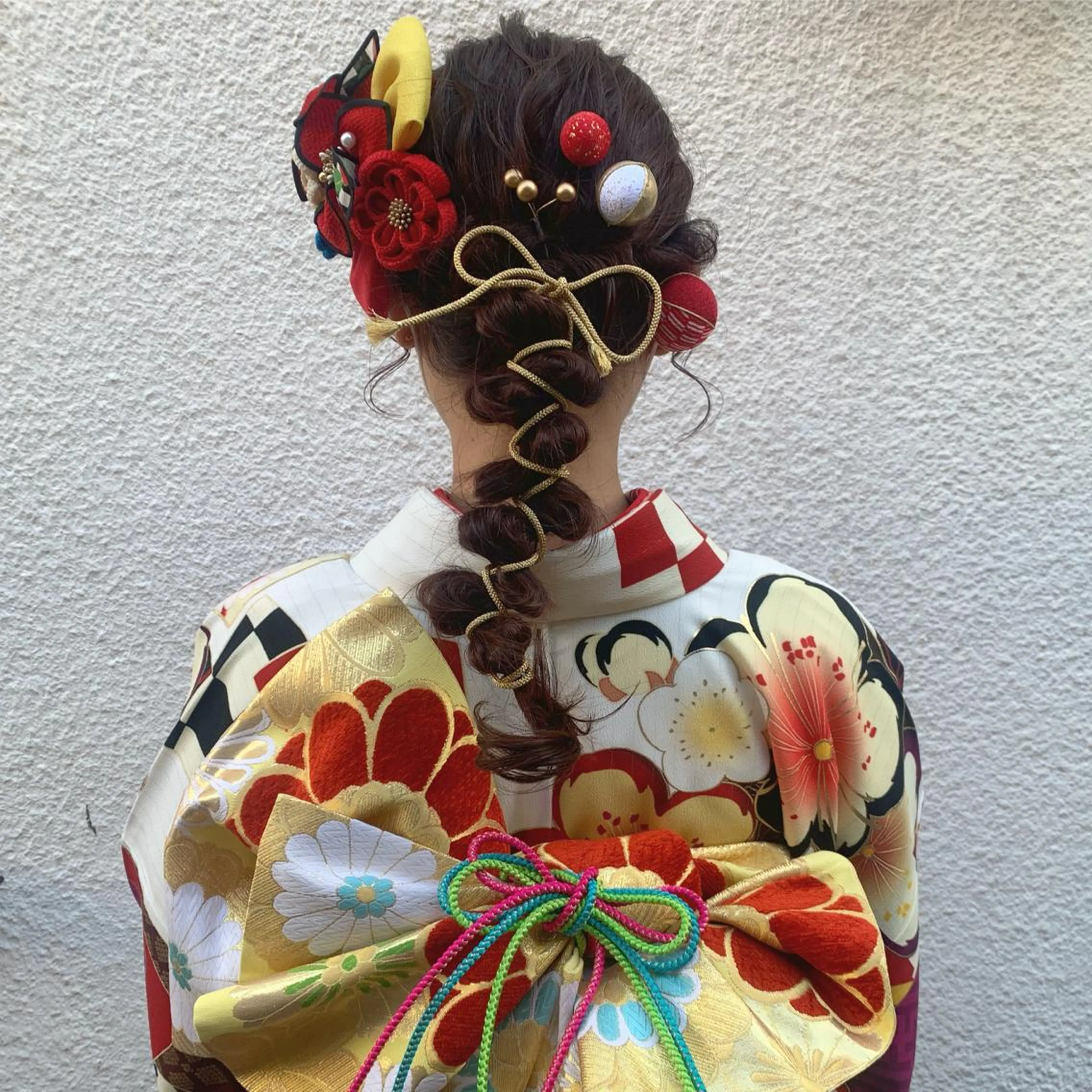 ロング ヘアアレンジ 成人式 野々村 朋美のヘアスタイル