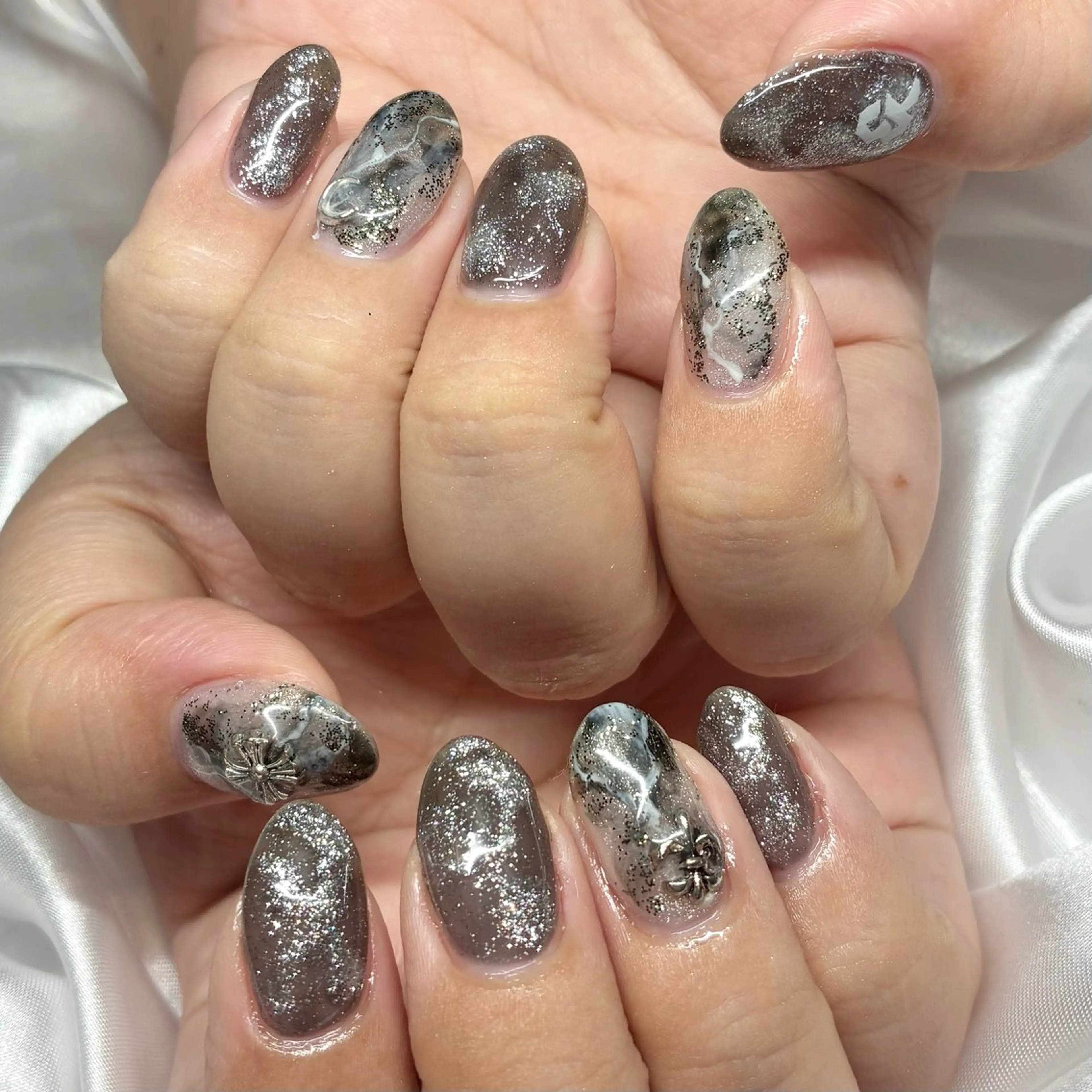 ネイル Nail ヌシん家 AKANEのネイルデザイン