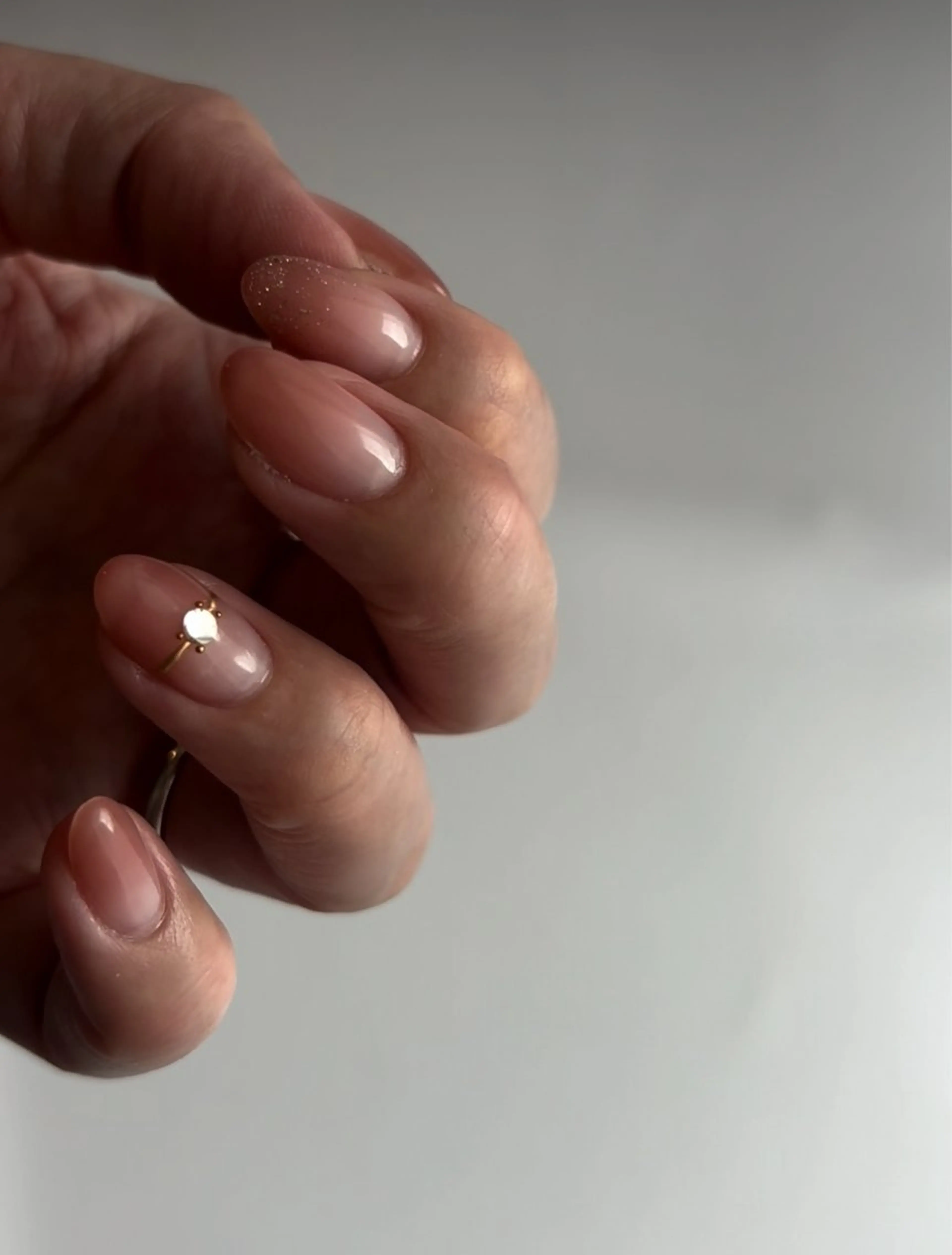 ネイル ストーンネイル ハンドネイル Elio所属・Elio 国泰寺のネイルデザイン