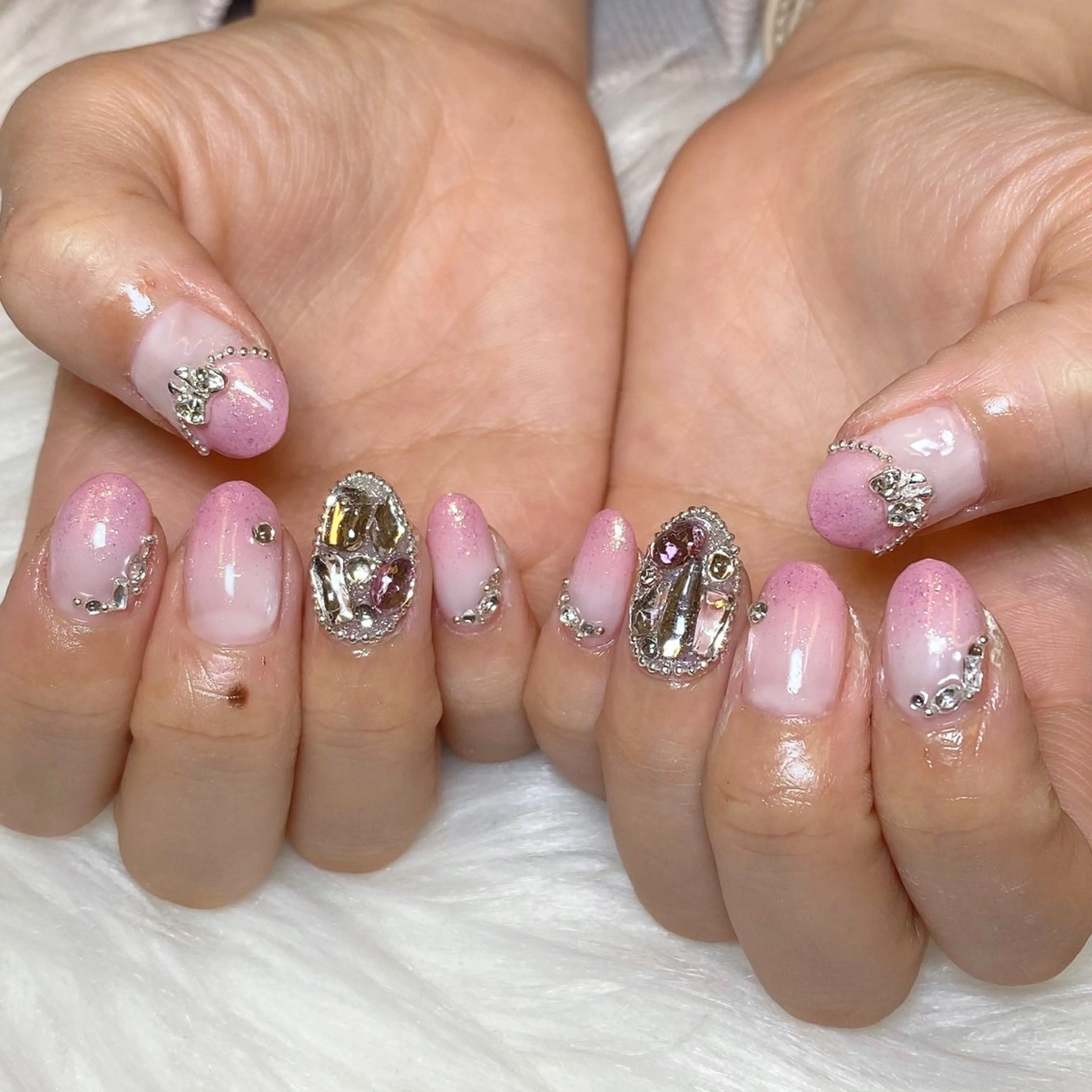 ネイル studio tam 髙橋彩夏のネイルデザイン