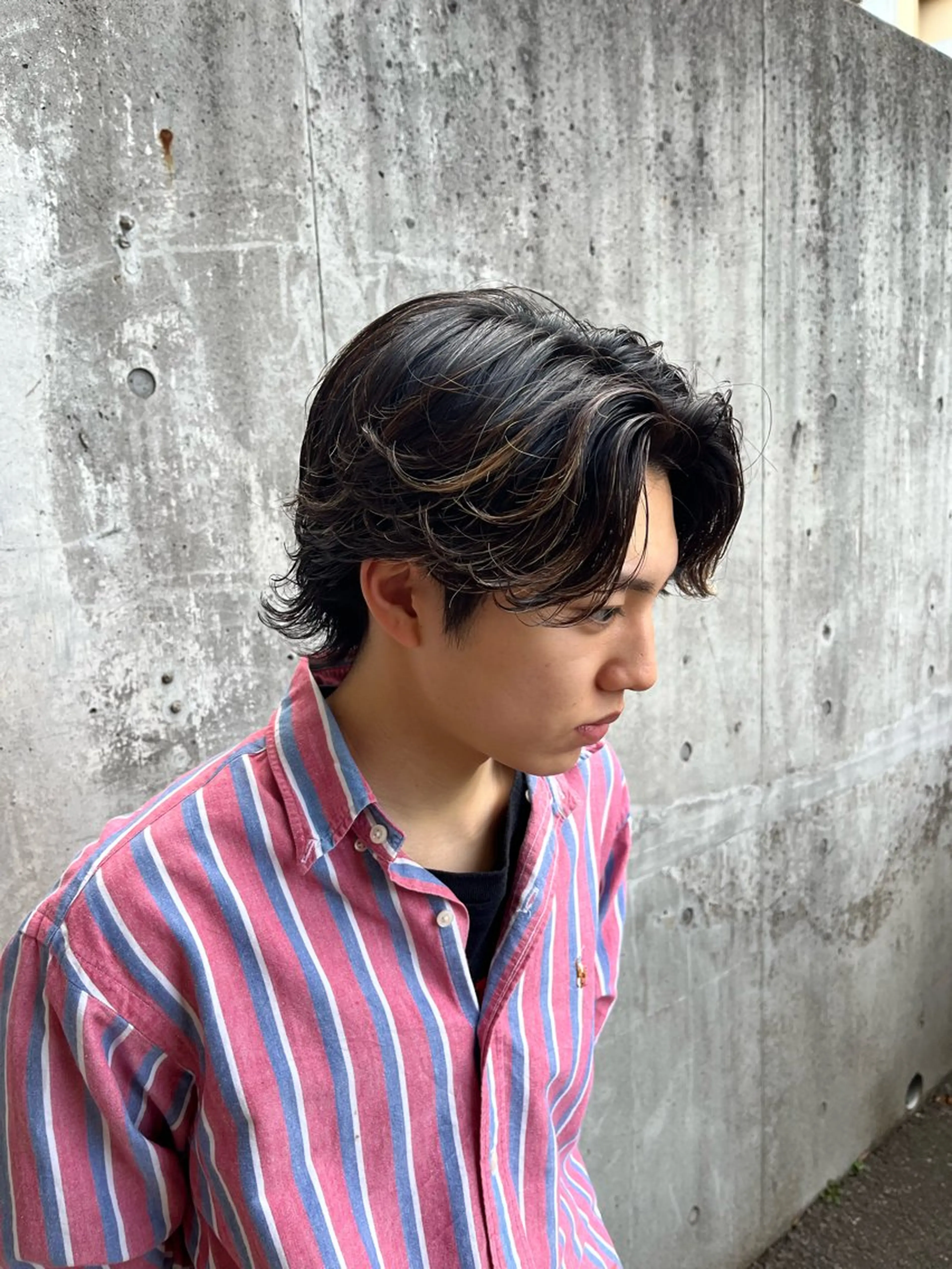ショート パーマ メンズ センターパート メンズパーマ メンズウルフカット ウルフカット ニュアンスパーマ AROH  men's cut&men's perm 船橋店所属・🧊メンズ特化🧊 高木航希のヘアスタイル