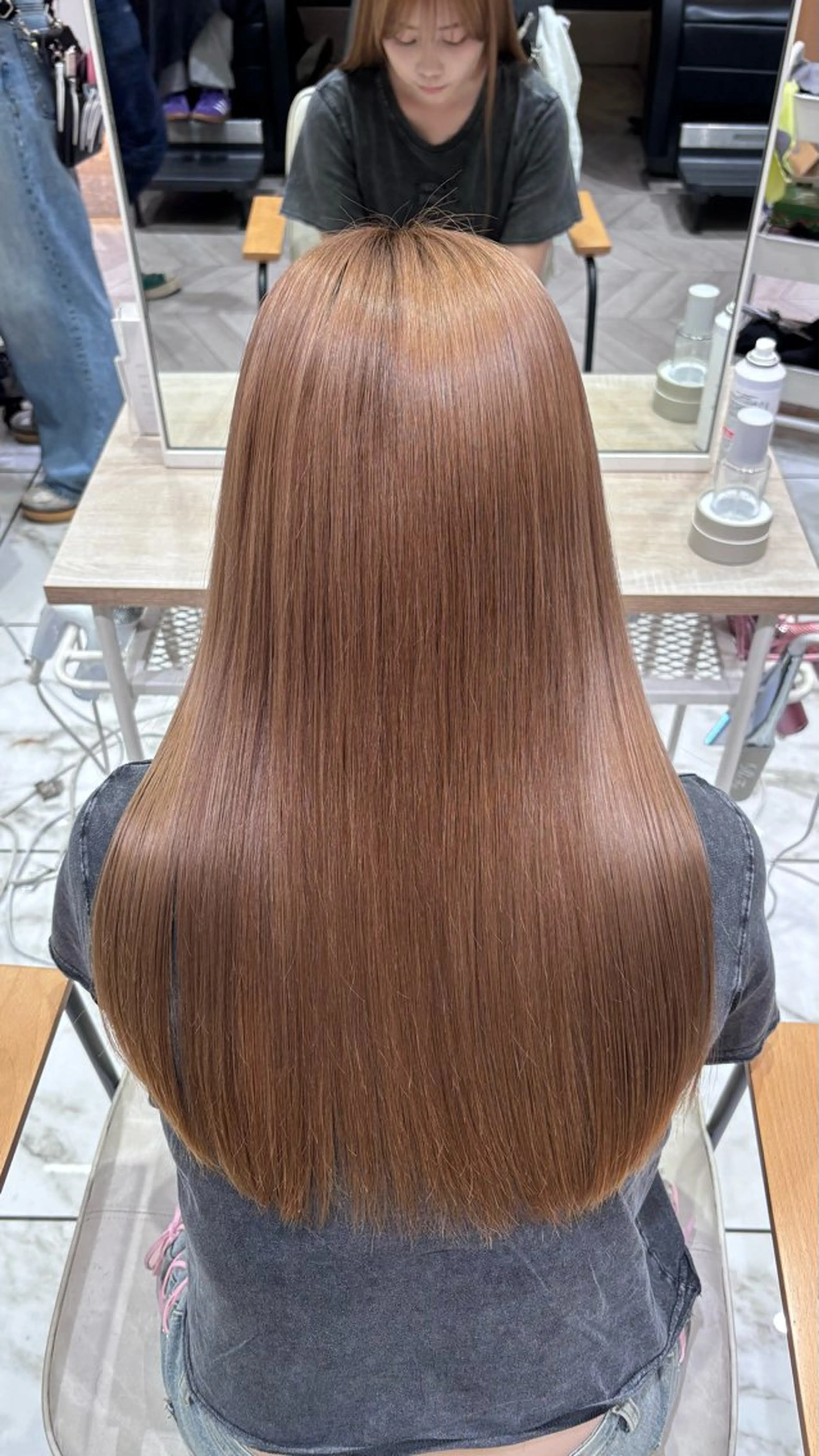 ロング カラー ヘアカラー トリートメント ハイトーン/レイヤー KYOKA🩶のヘアスタイル