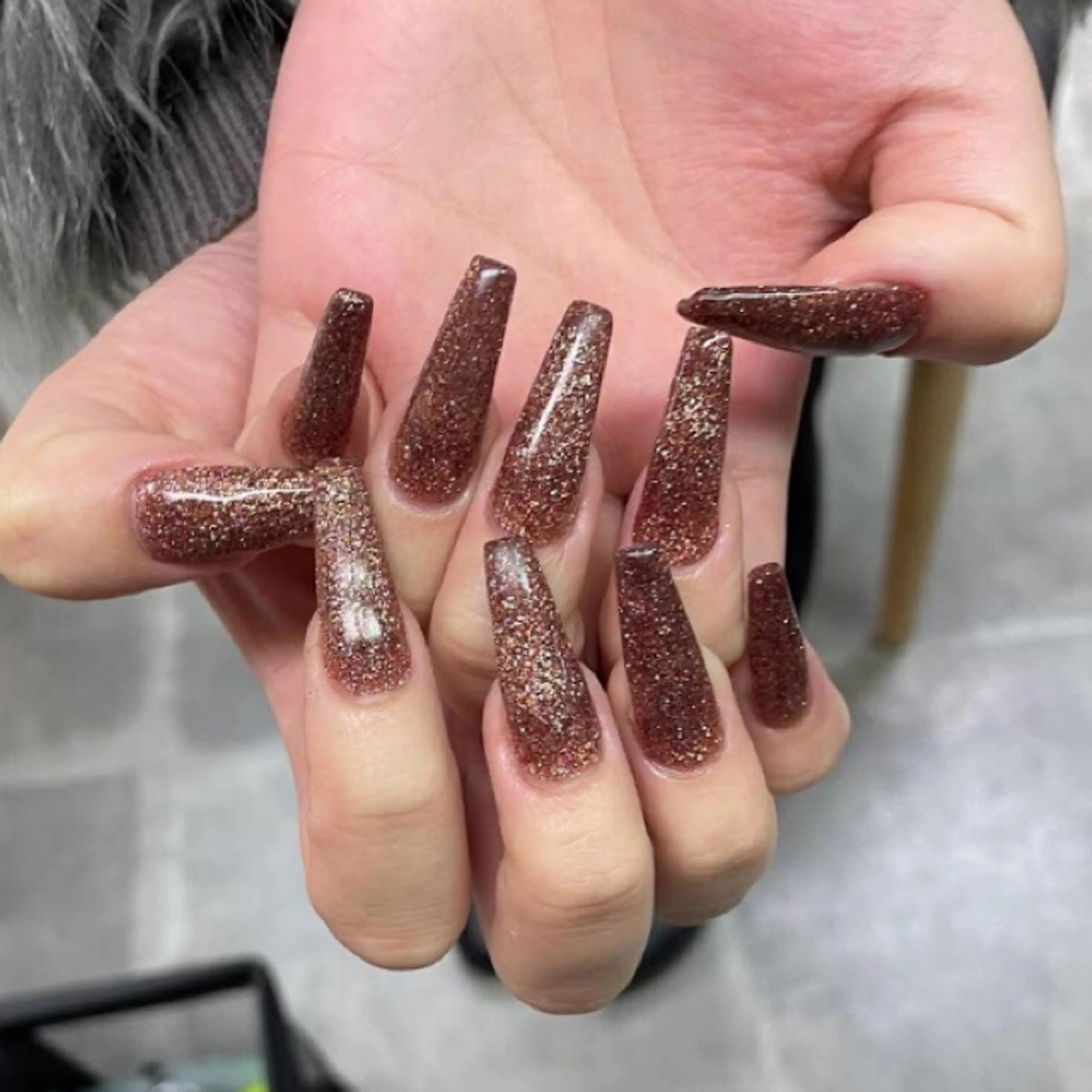 ネイル アートネイル ジェルネイル ロングネイル ニュアンスネイル スカルプネイル nailstudio eviz新宿店のネイルデザイン