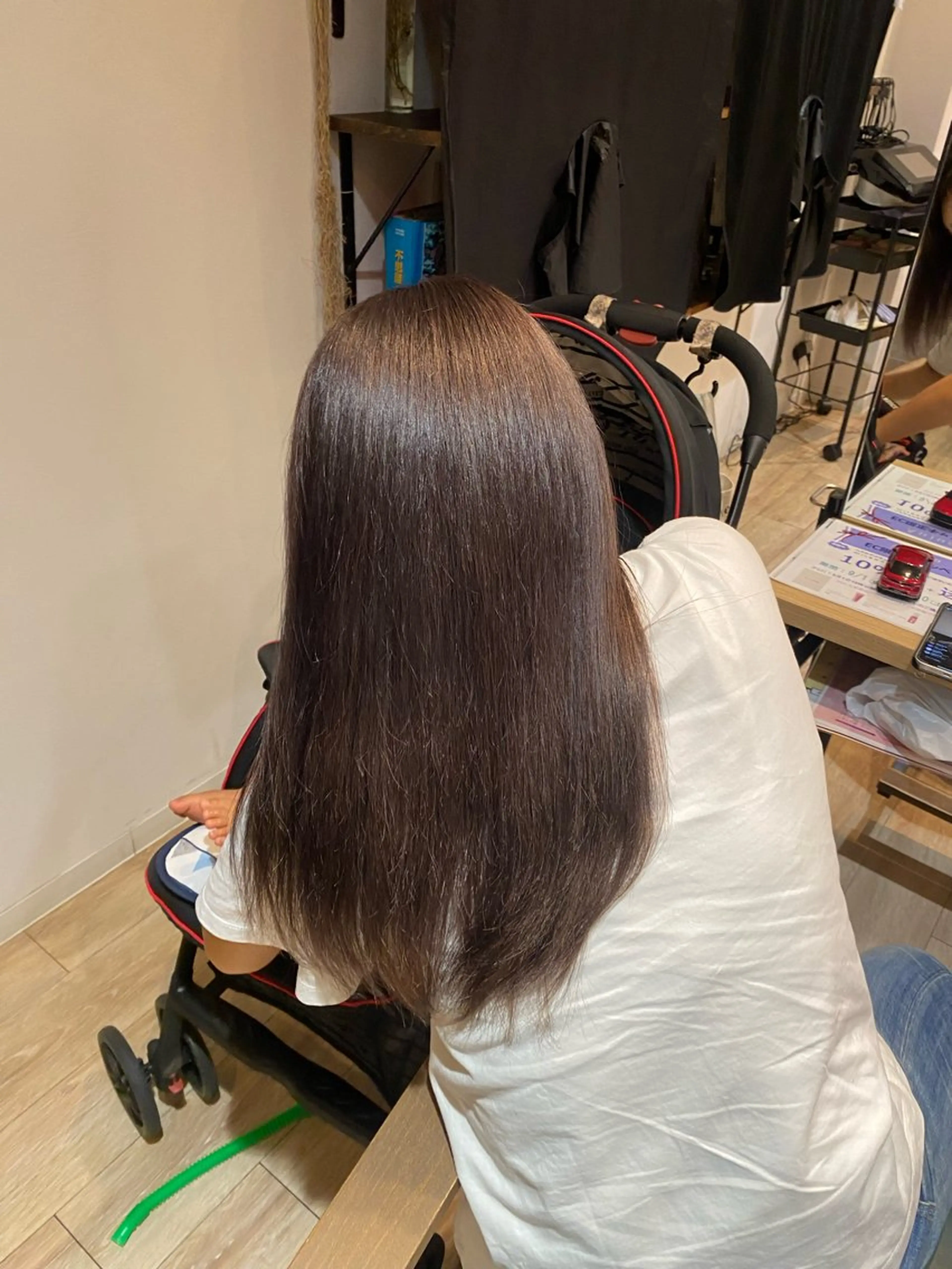 ロング カラー ベージュカラー ブリーチ パープルカラー 🪞艶カラー/ボブ/ 矯正/高橋亜実🪞のヘアスタイル