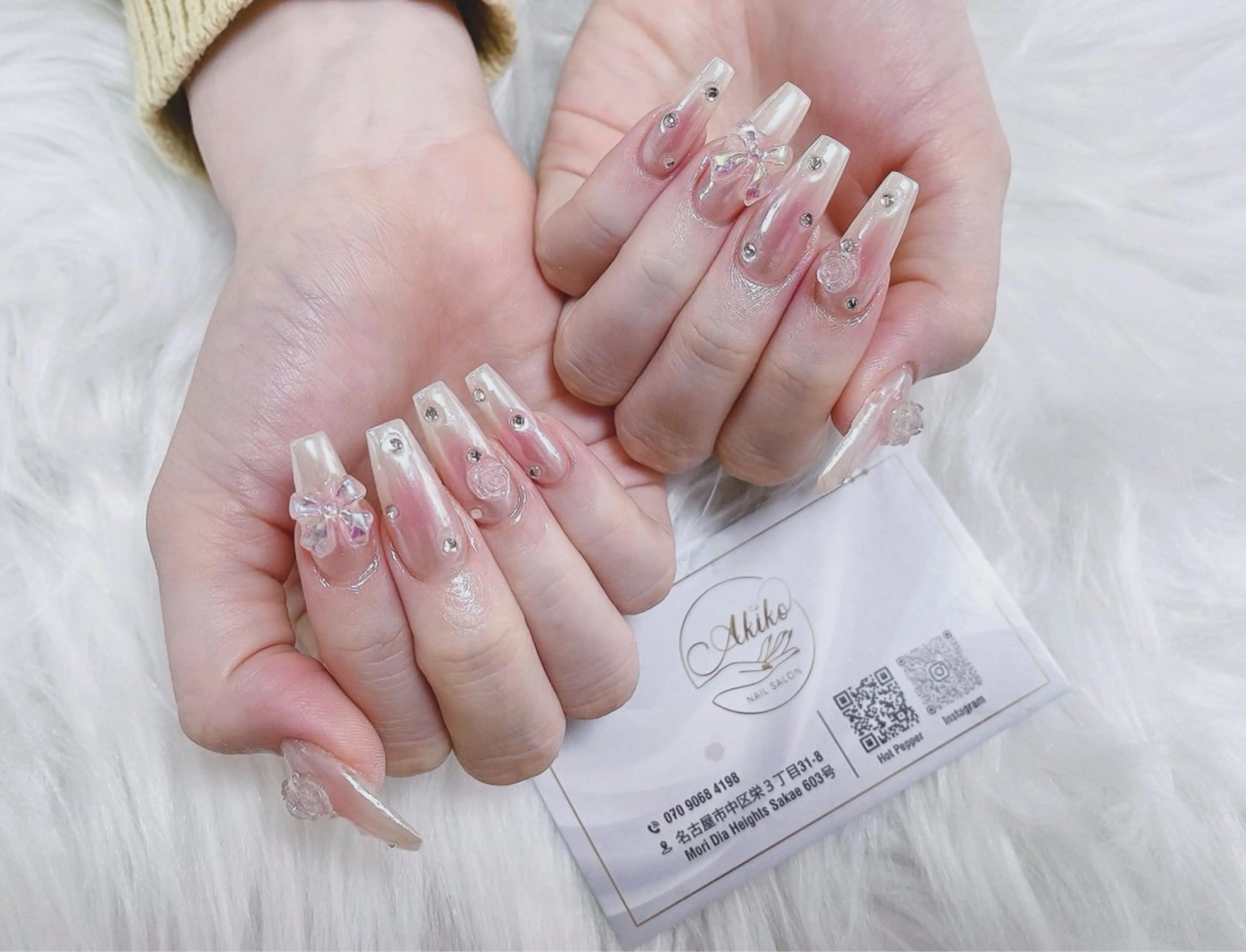 ネイル フットネイル ジェルネイル 韓国ネイル マグネットネイル 持ち込み ハンドネイル Akiko ネイルサロン所属・AKIKO ネイルサロンのネイルデザイン
