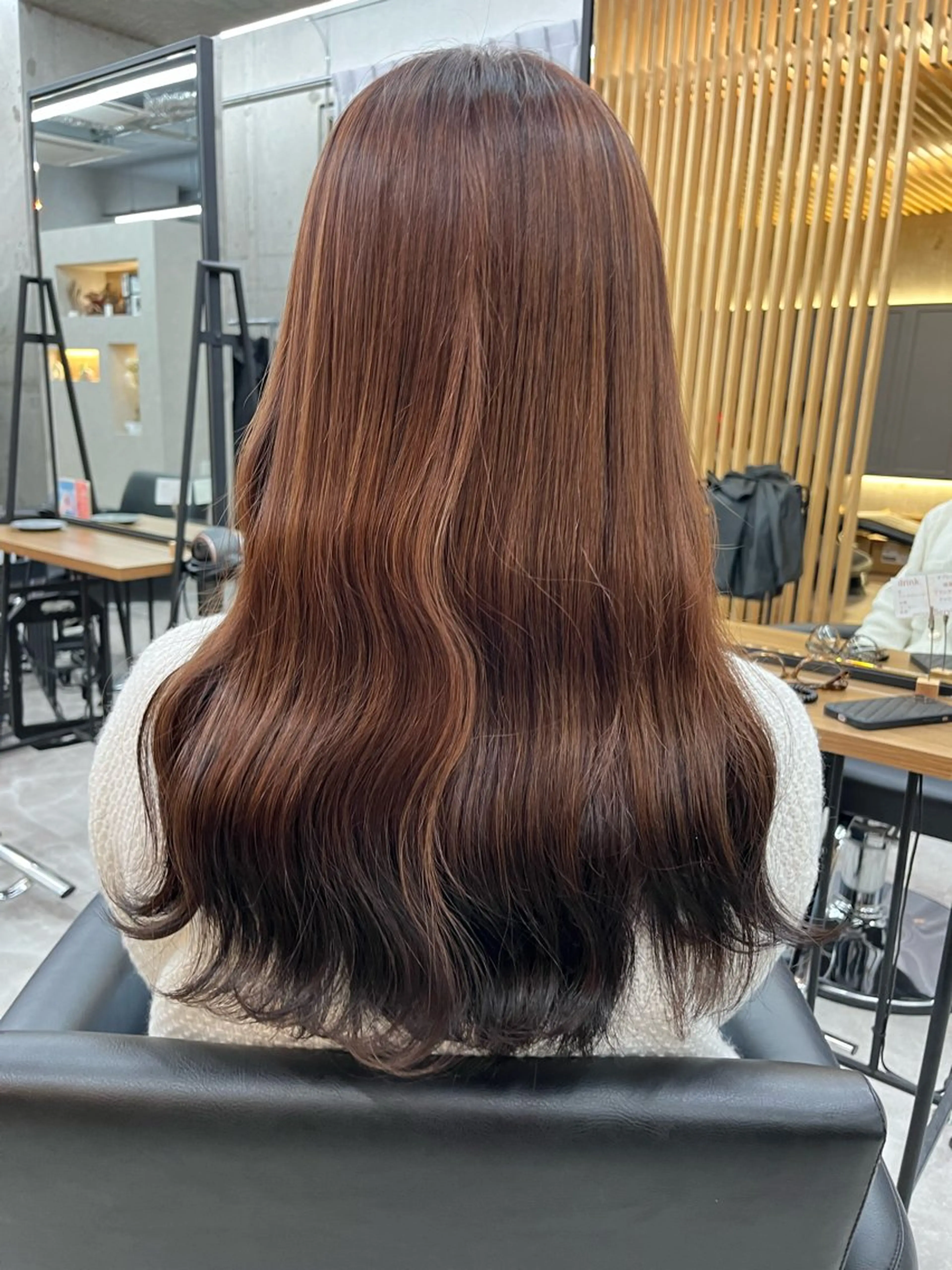 ロング 奥野碧🌈艶髪 /ダメージレスカラーのヘアスタイル