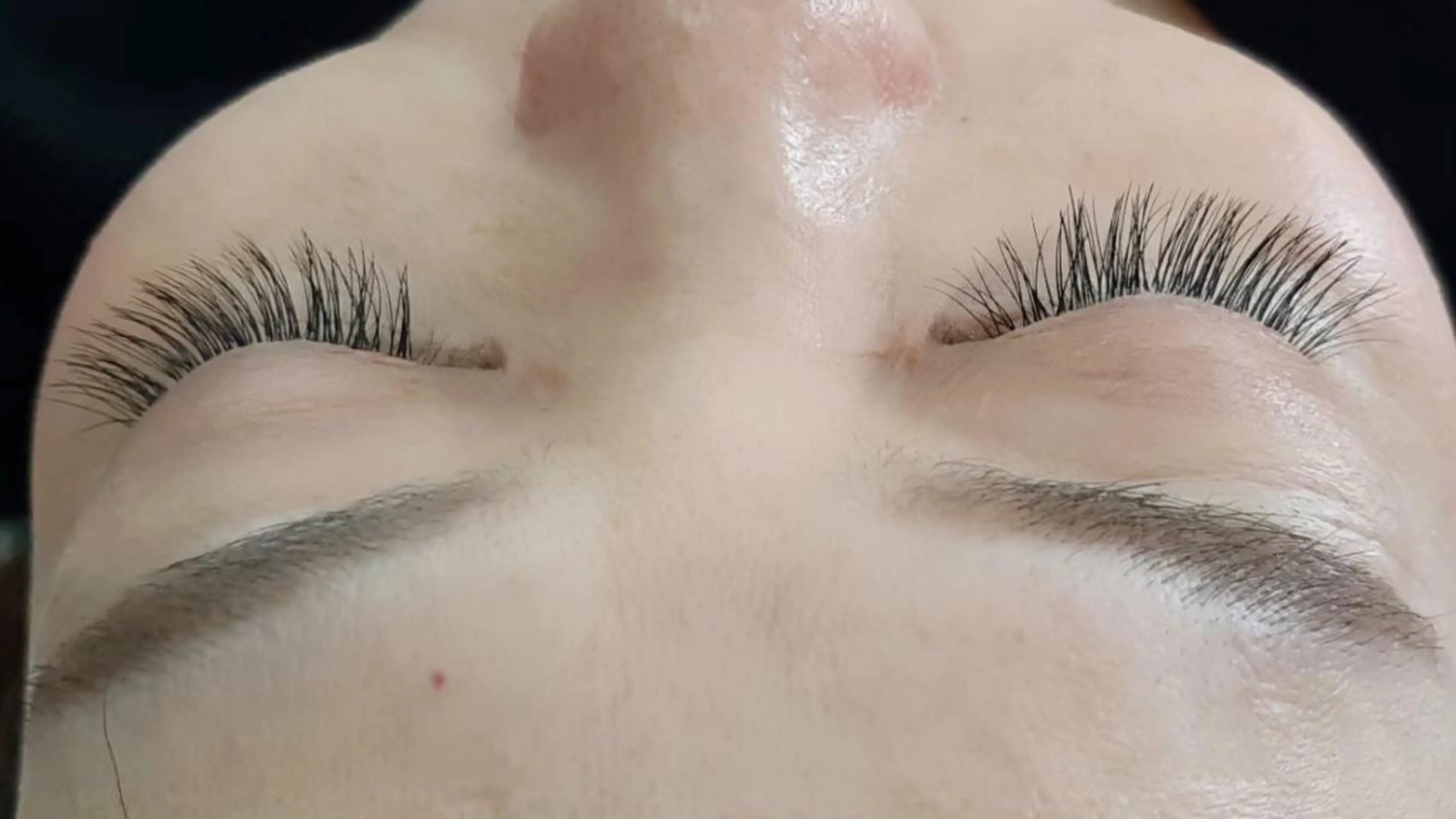 フラットラッシュ100本(とにかく付け心地が軽いのが特徴)セーブルの写真