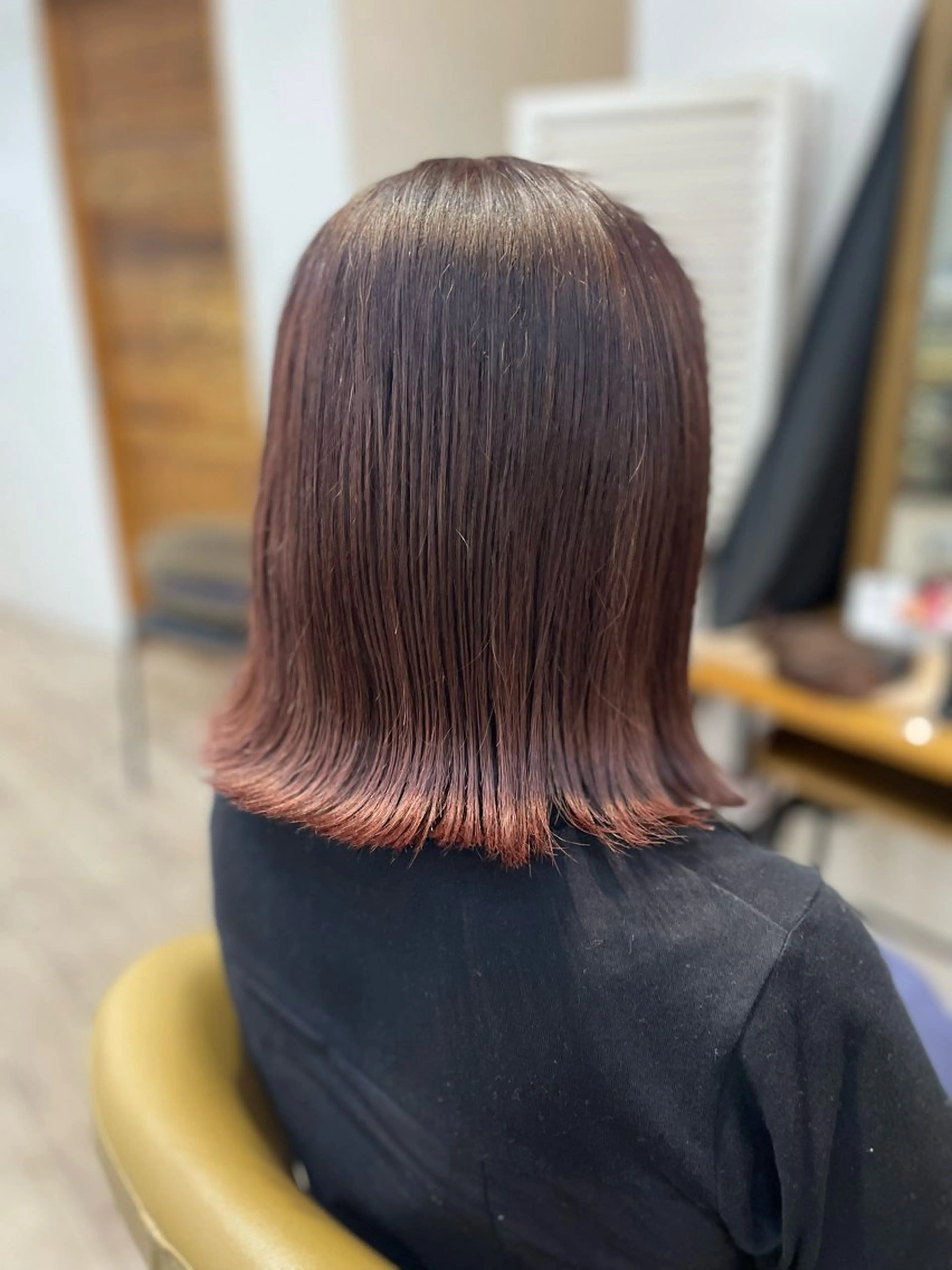 ミディアム ヘアカラー 茅野 あゆ美のヘアスタイル