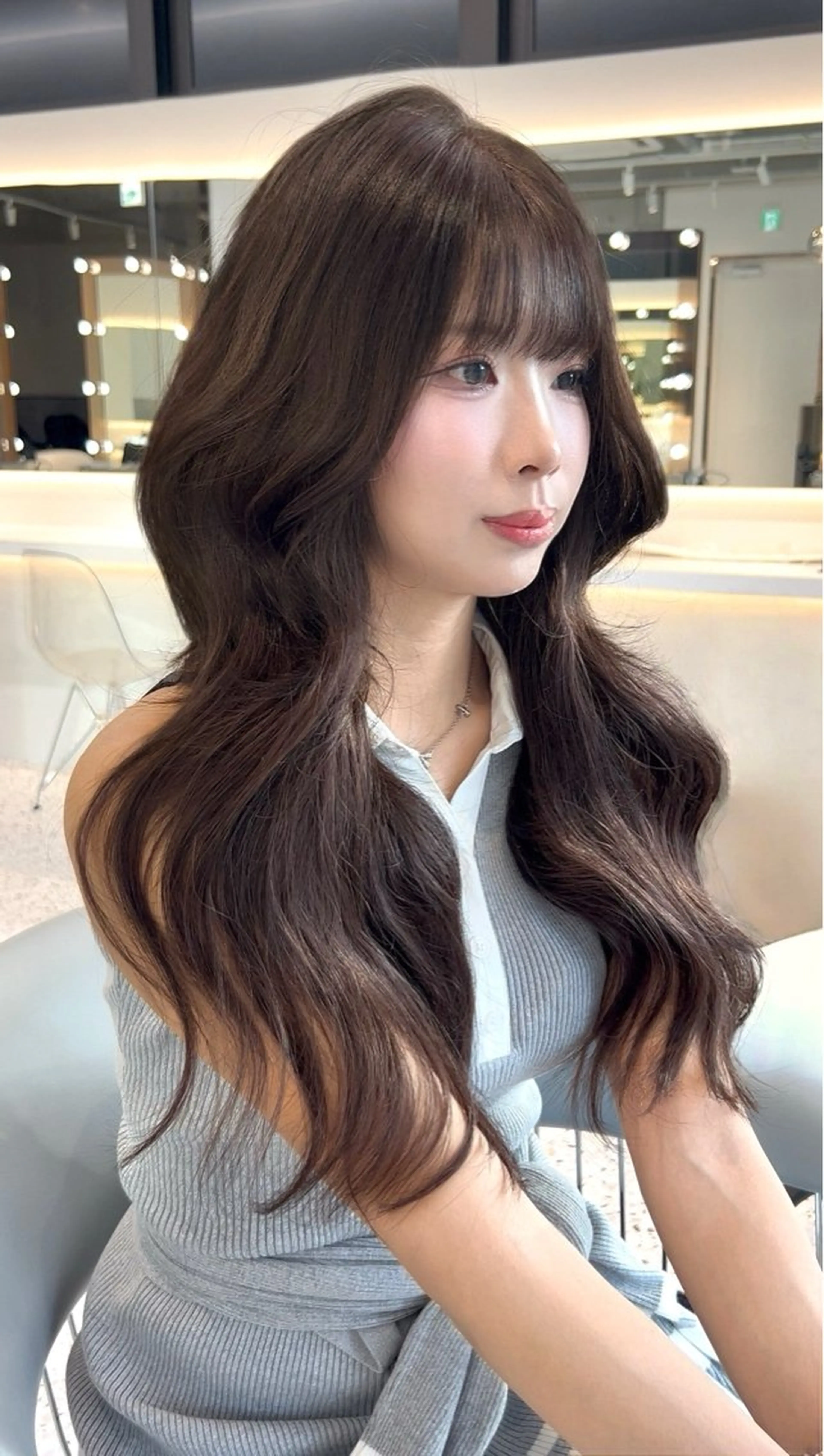 ロング チョコレートブラウン 韓国風ヘア レイヤーカット ワンホンヘア 🎀透明感ブラウ ンshizuka🎀のヘアスタイル