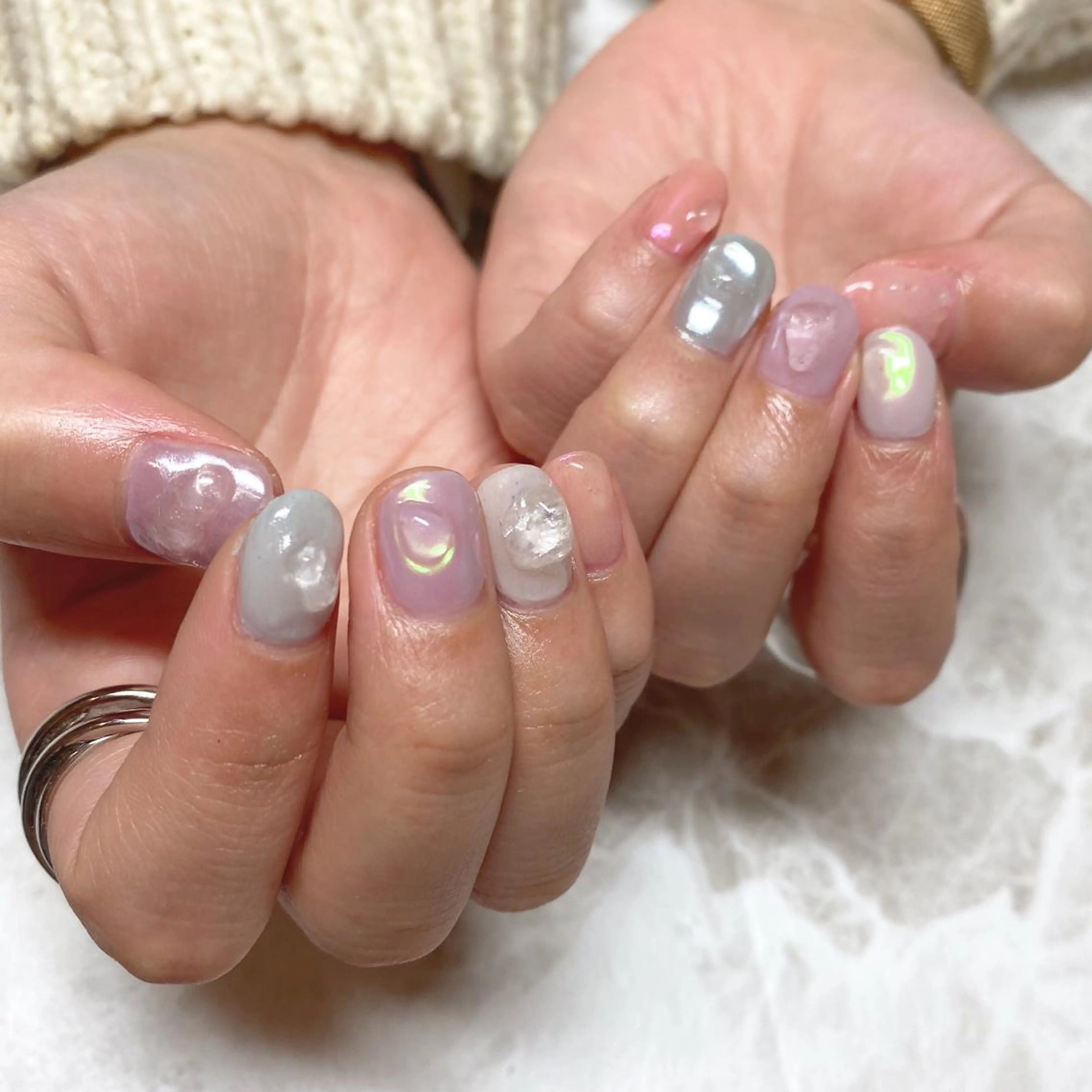 ネイル オーロラネイル ミラーネイル clocln  / Suzukaのネイルデザイン