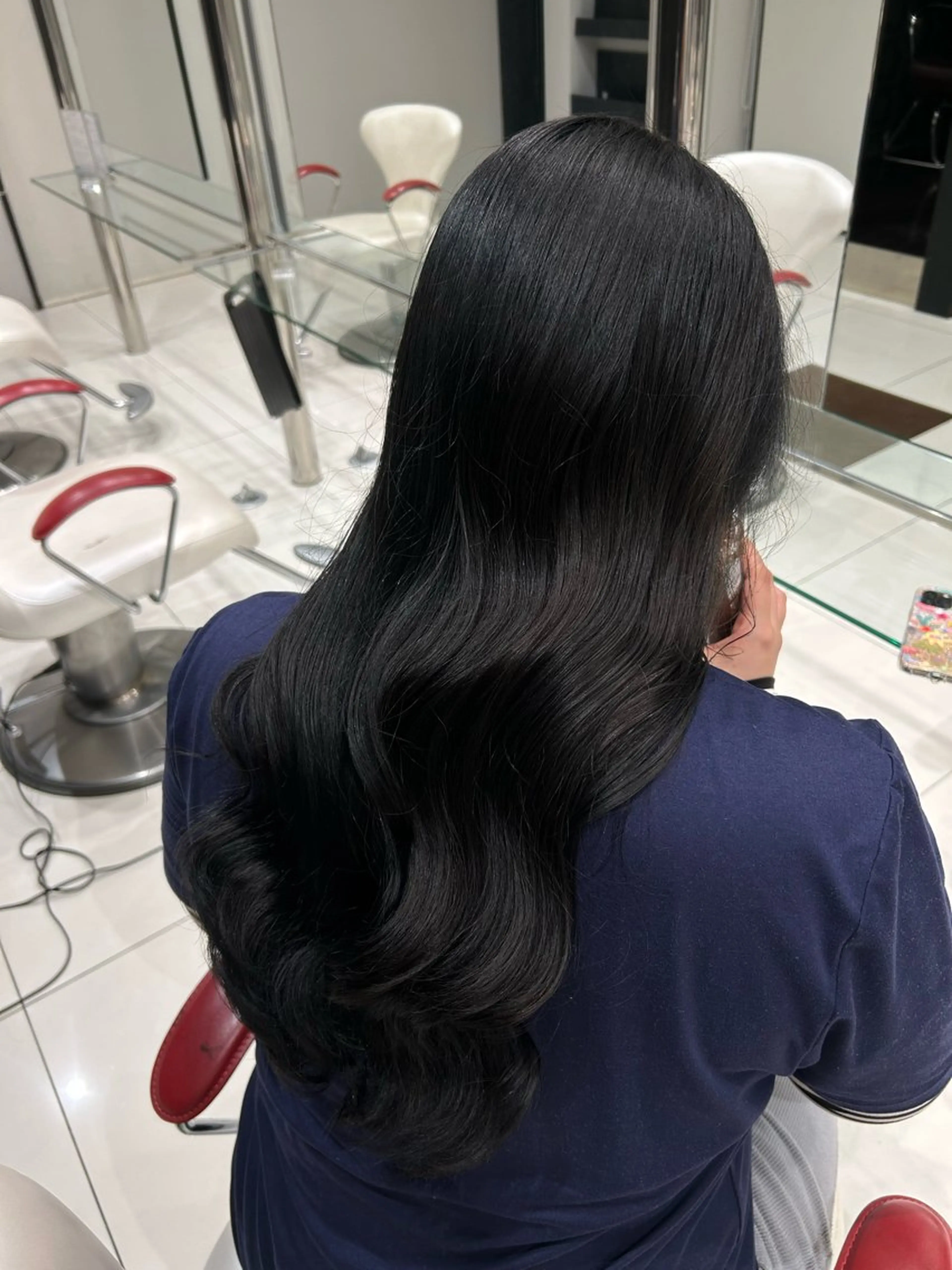 ロング カラー パーマ ヘアアレンジ メンズ キッズ 海外カラー白髪ぼかし ティファニーサユリのヘアスタイル