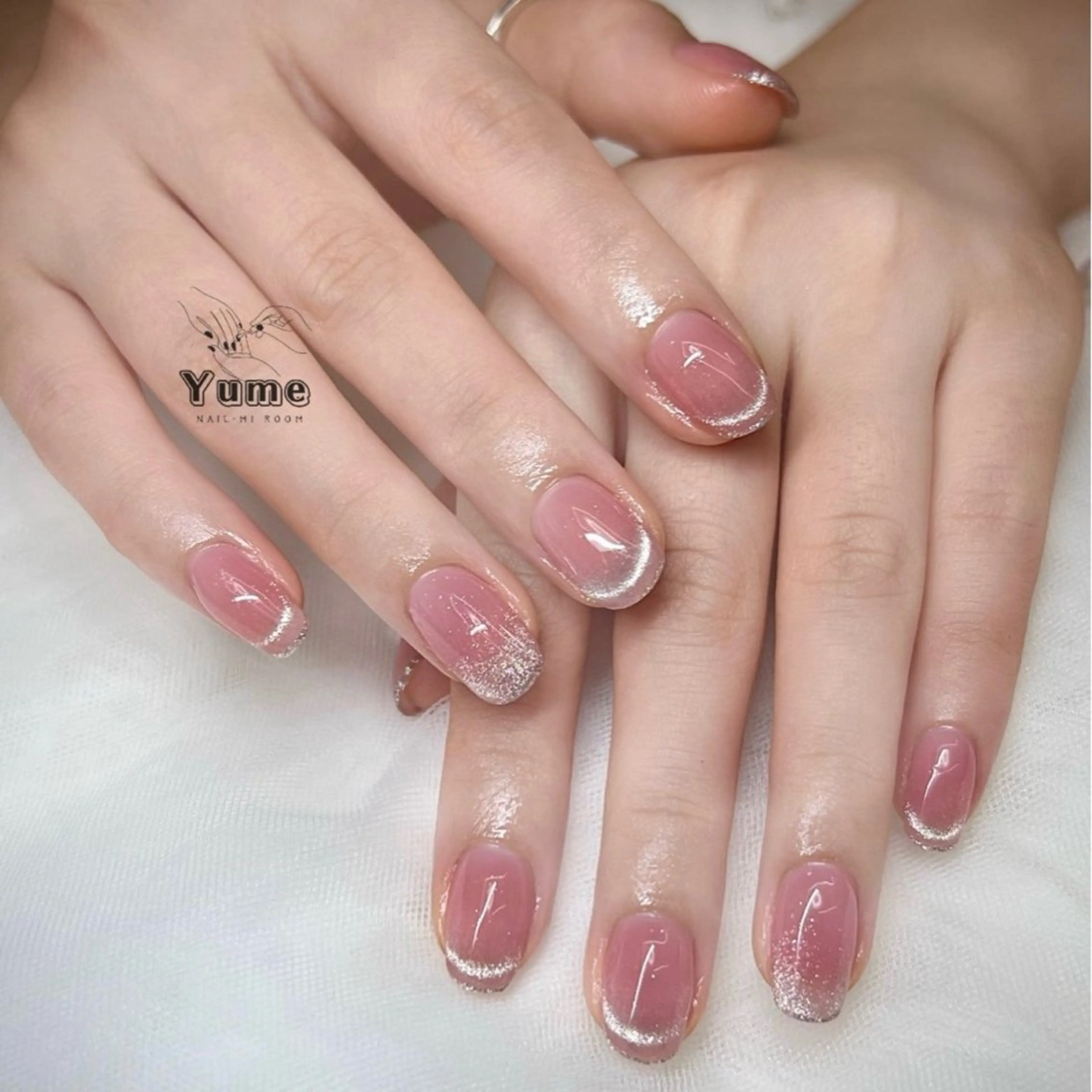 ミディアム Linh Nailのネイルデザイン