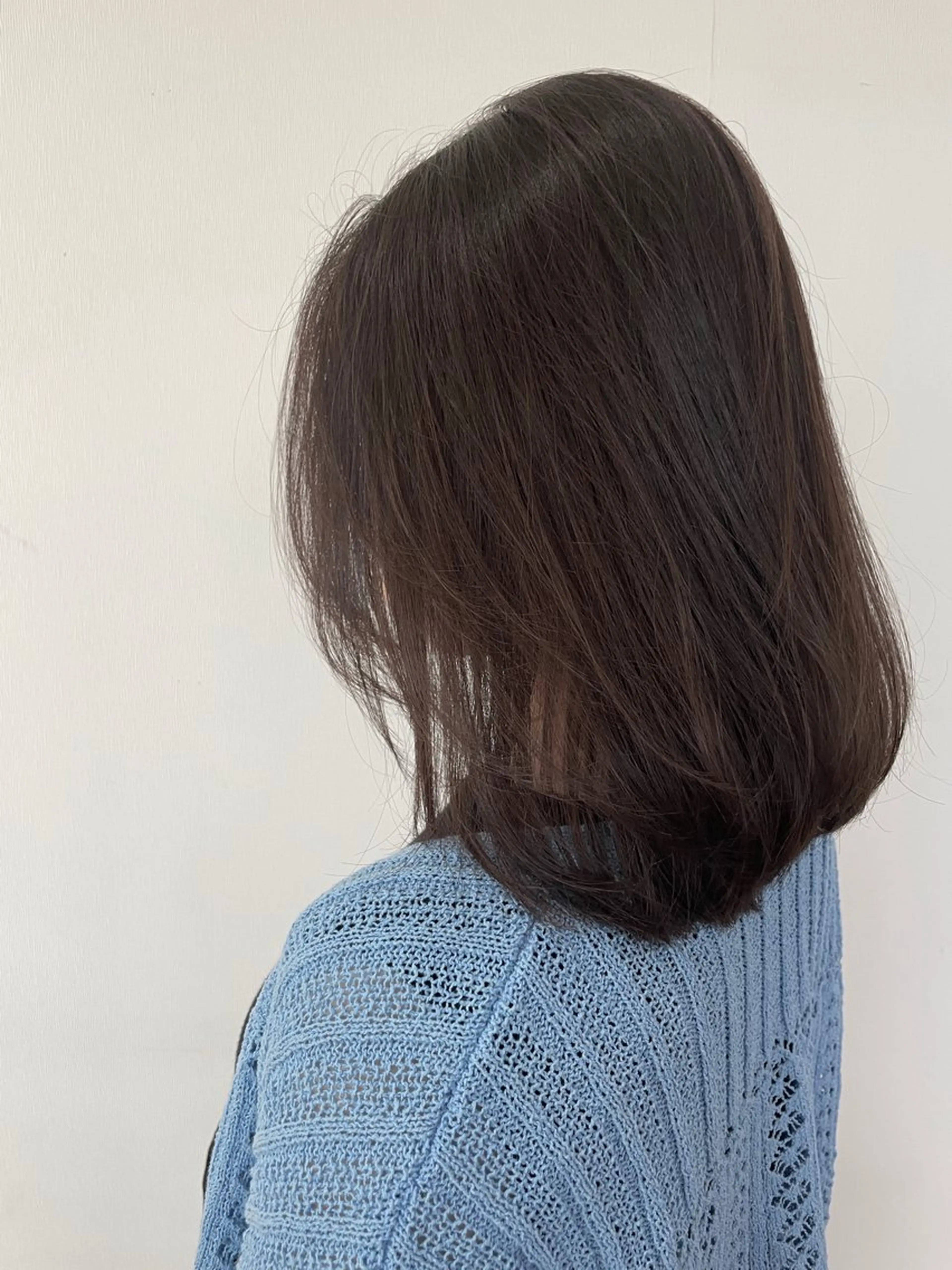 ミディアム 三浦 瑠璃のヘアスタイル