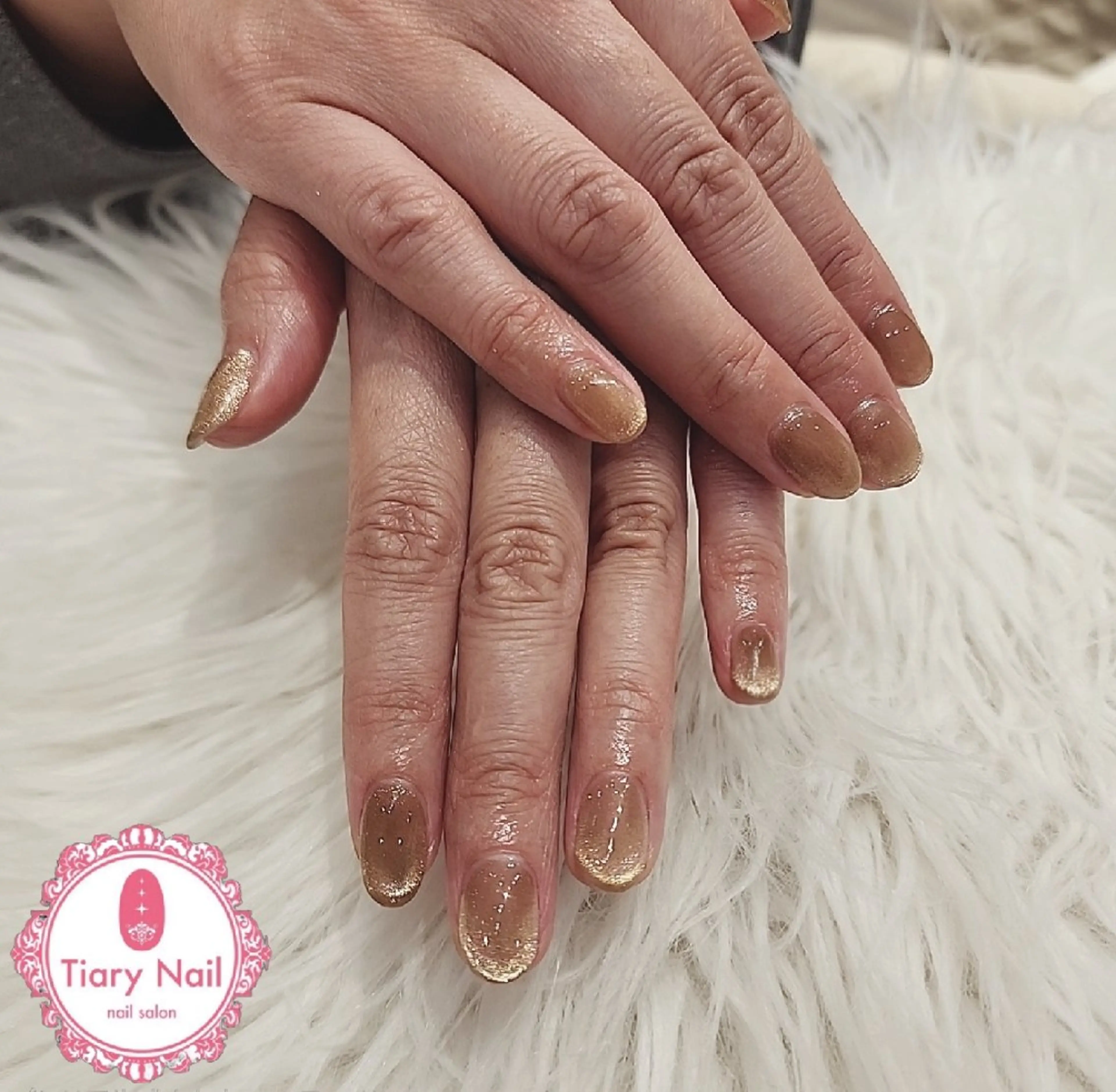 ネイル 💙🤍Tiary M🤍💙のネイルデザイン