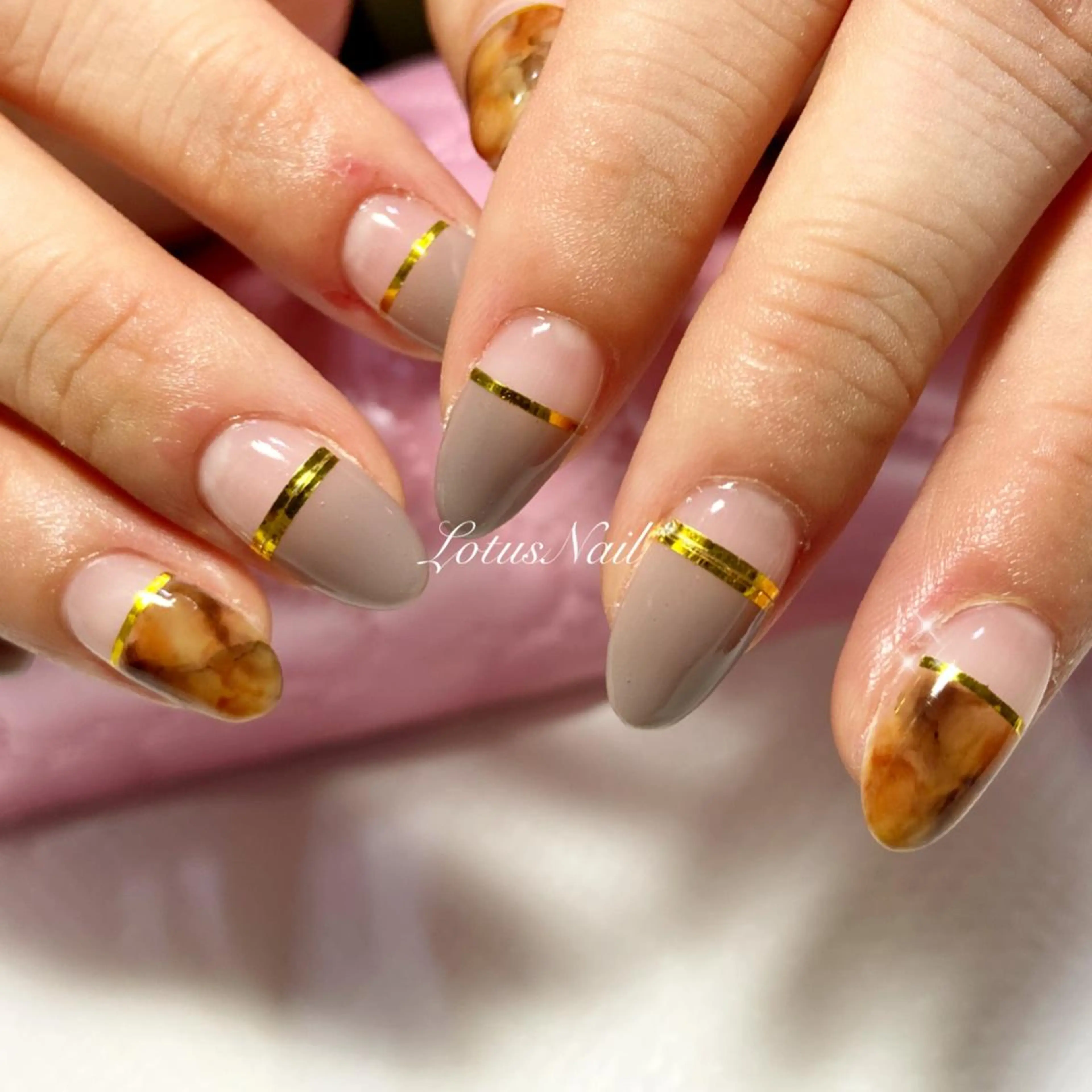 ネイル ニュアンスネイル ハンドネイル Lotus Nailのネイルデザイン