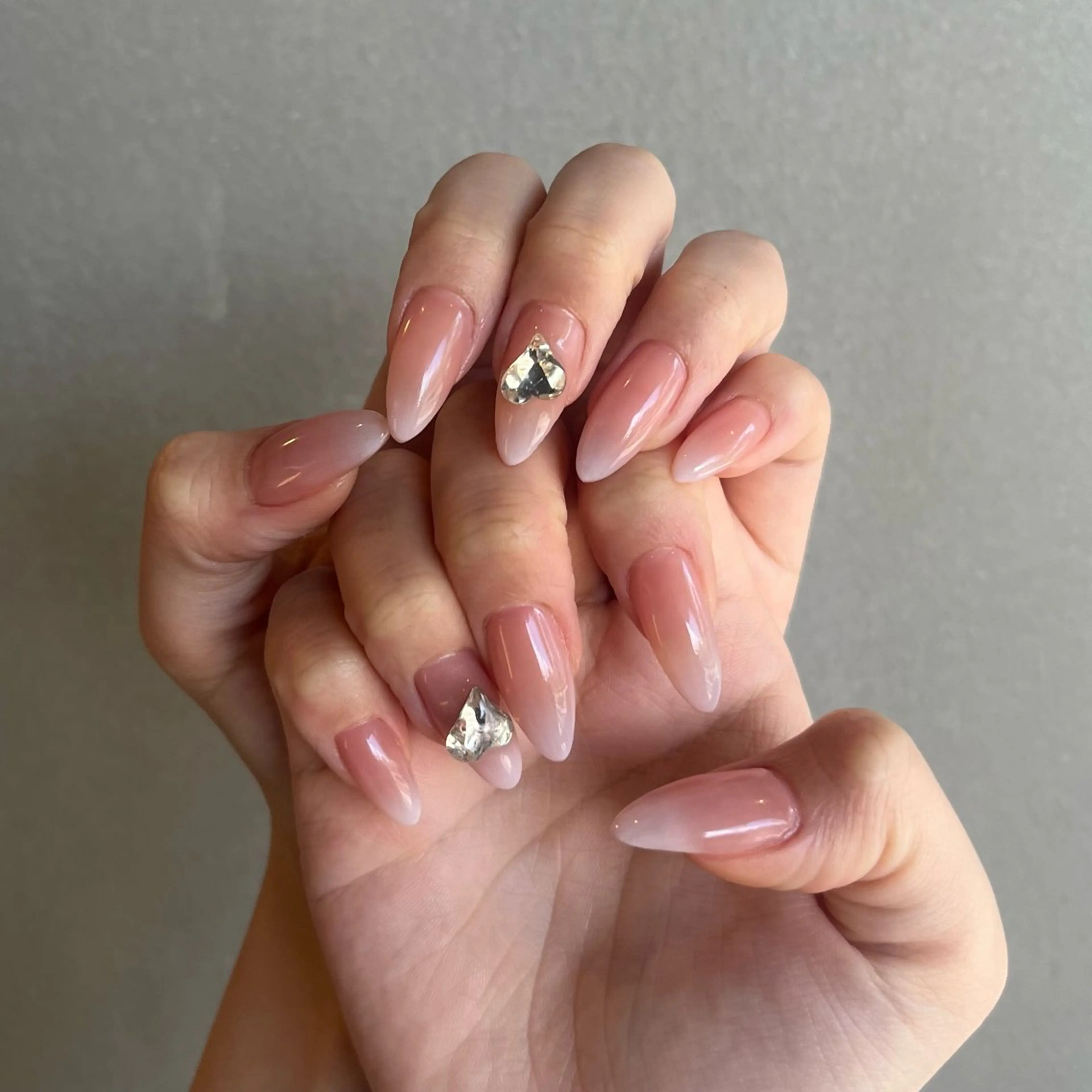 ネイル ハンドネイル 長谷川 亜美のネイルデザイン