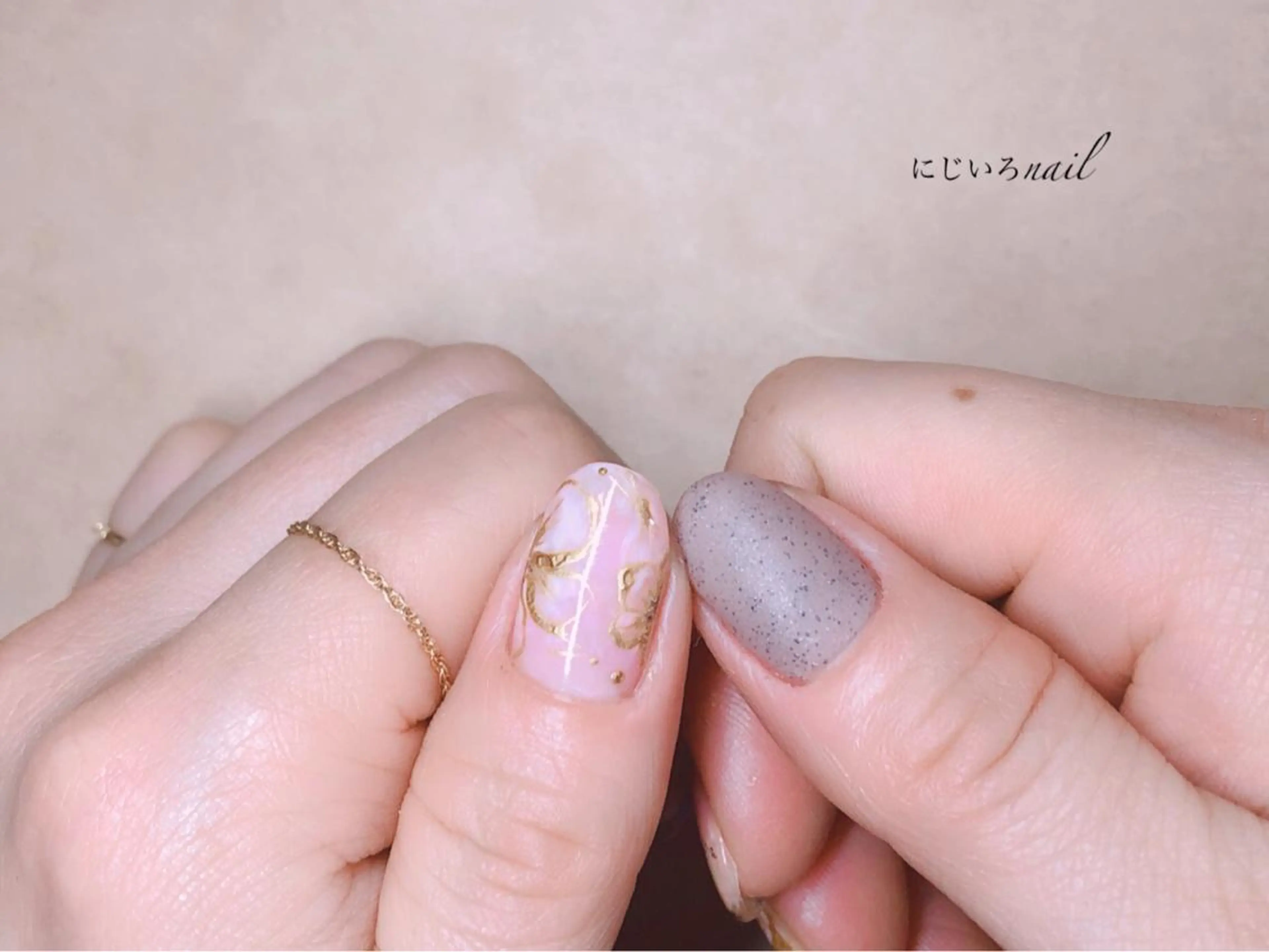 ネイル にじいろ nailのネイルデザイン