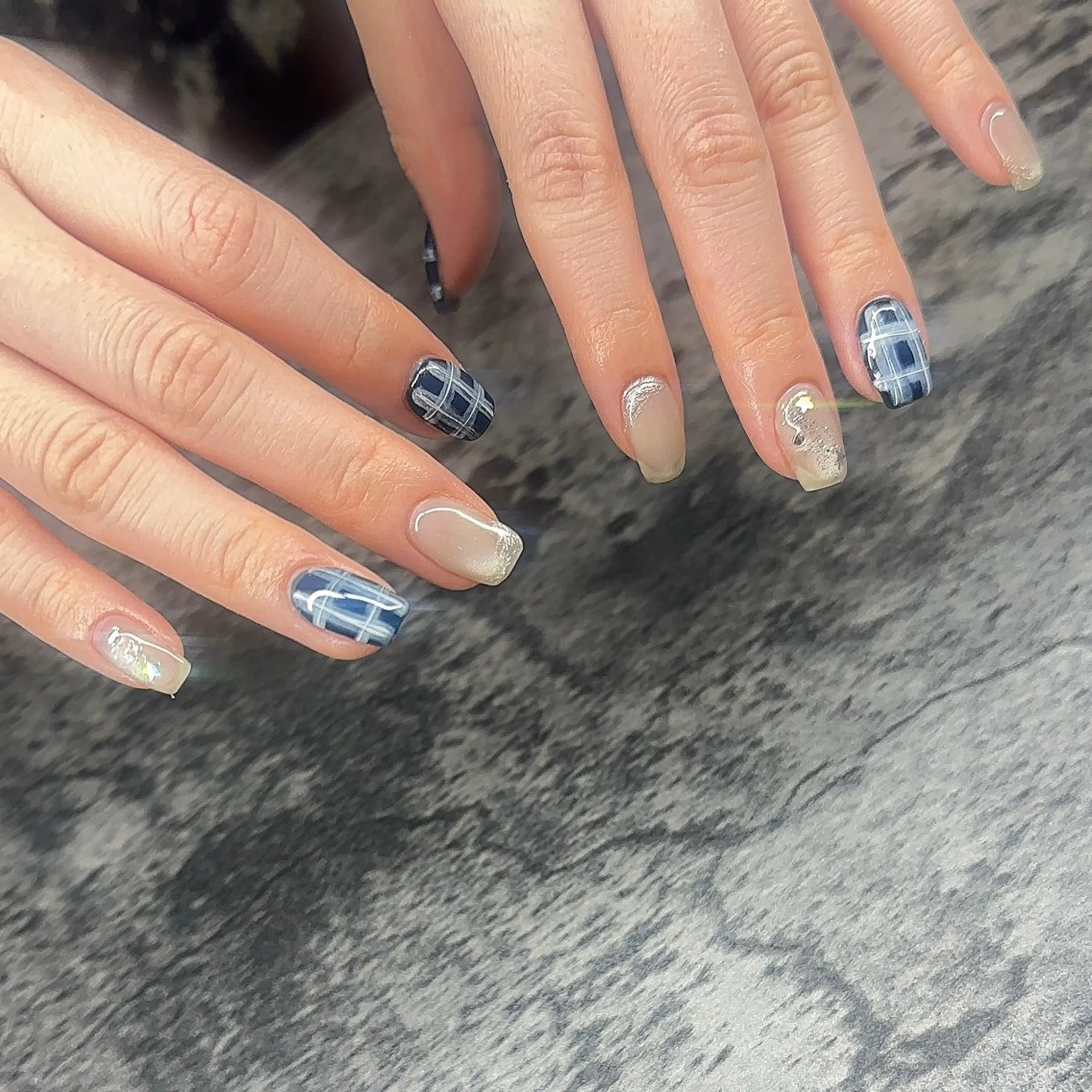 ネイル R.J.S⌘nail所属・R.J.S⌘ nailのネイルデザイン