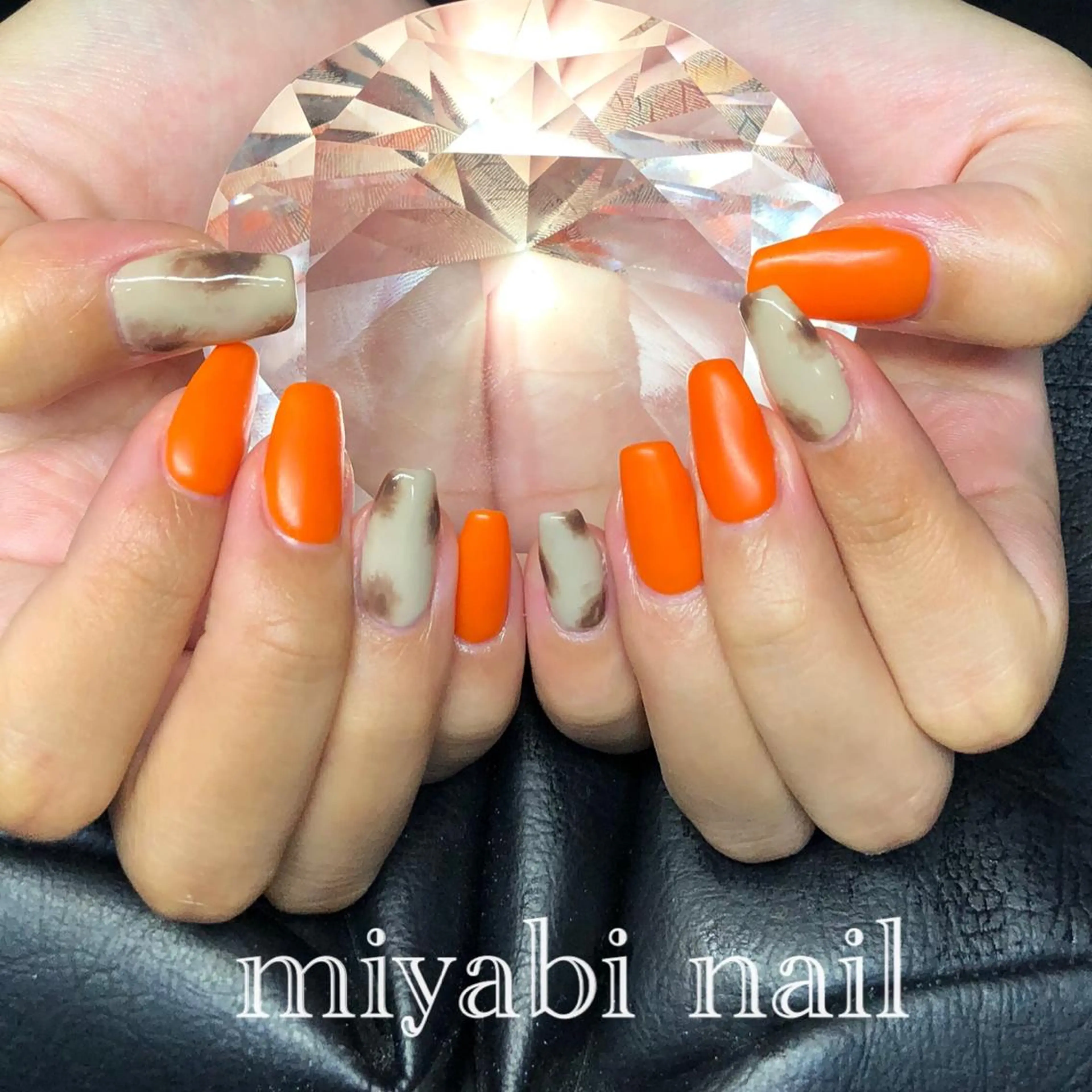 ネイル アートネイル マットネイル オレンジ スクエアネイル miyabi nail 桂川駅近くのネイルデザイン