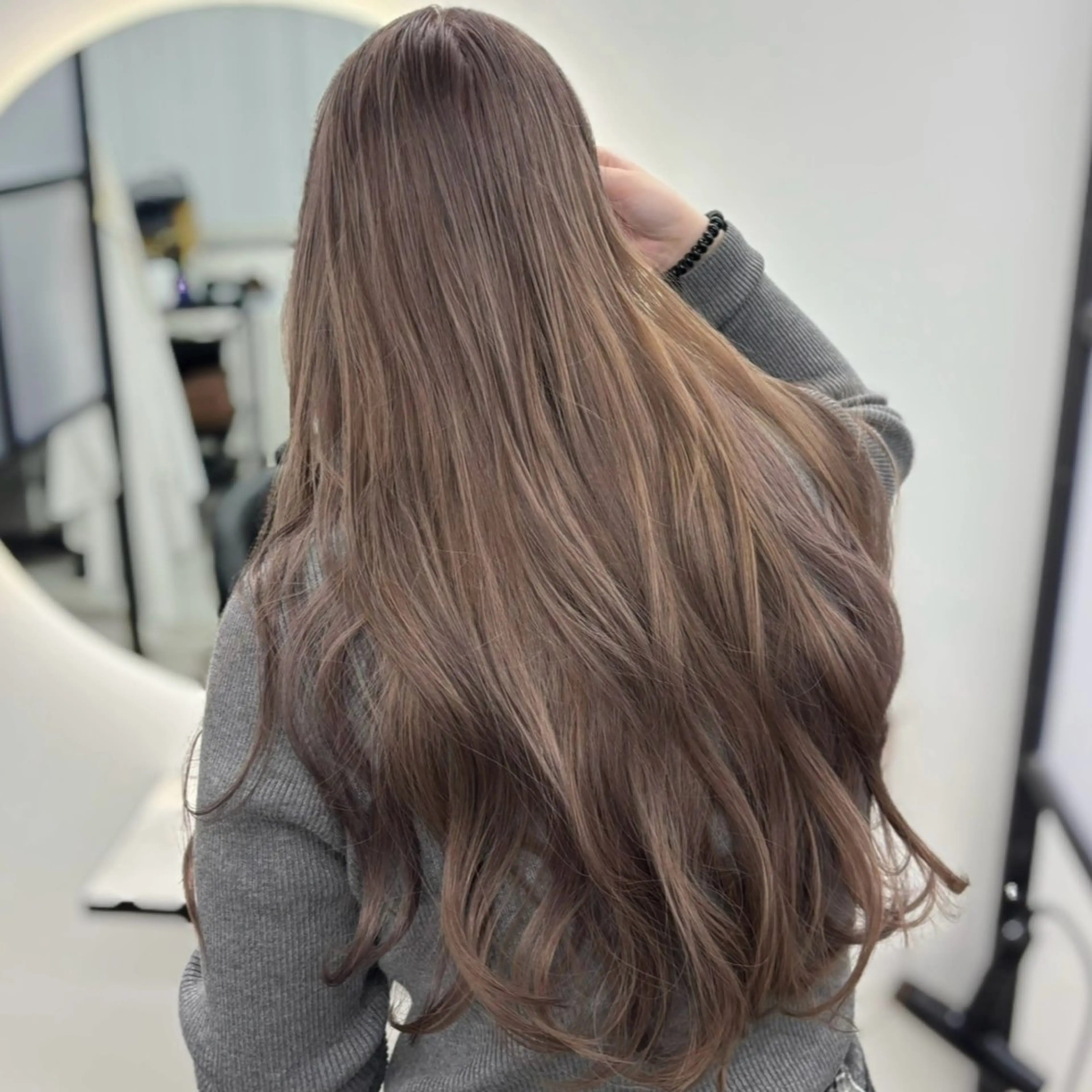 ロング カラー ヘアカラー Ren. 🦋デザインカラーのヘアスタイル